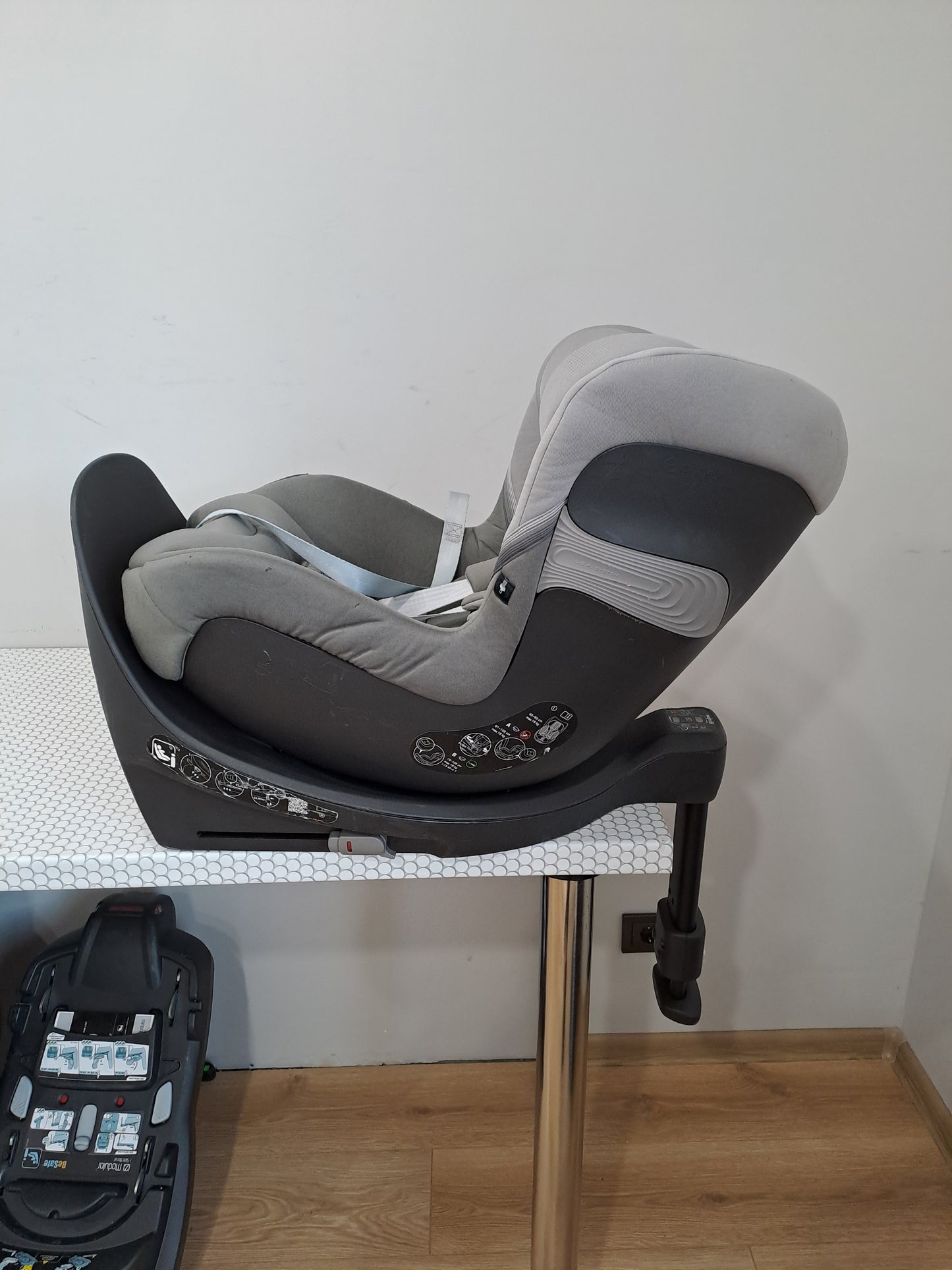 Cybex Sirona S2 i-Size 0-18kg.