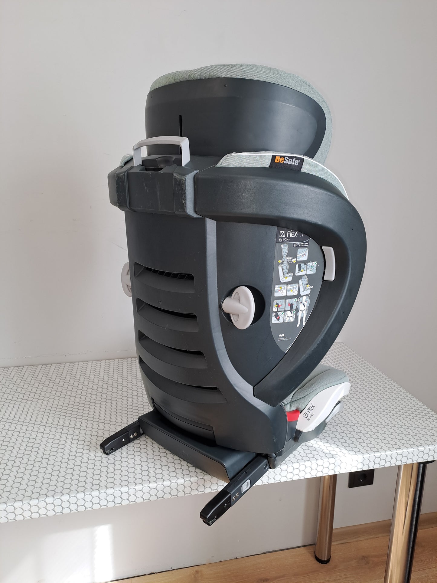 BeSafe iZi Flex Fix i-Size 15-36kg.