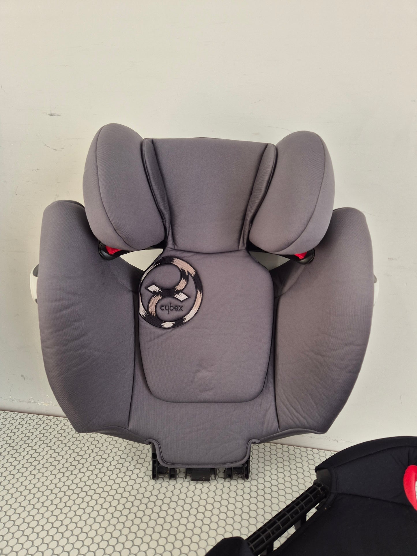 Cybex Solution M-Fix 15-36kg