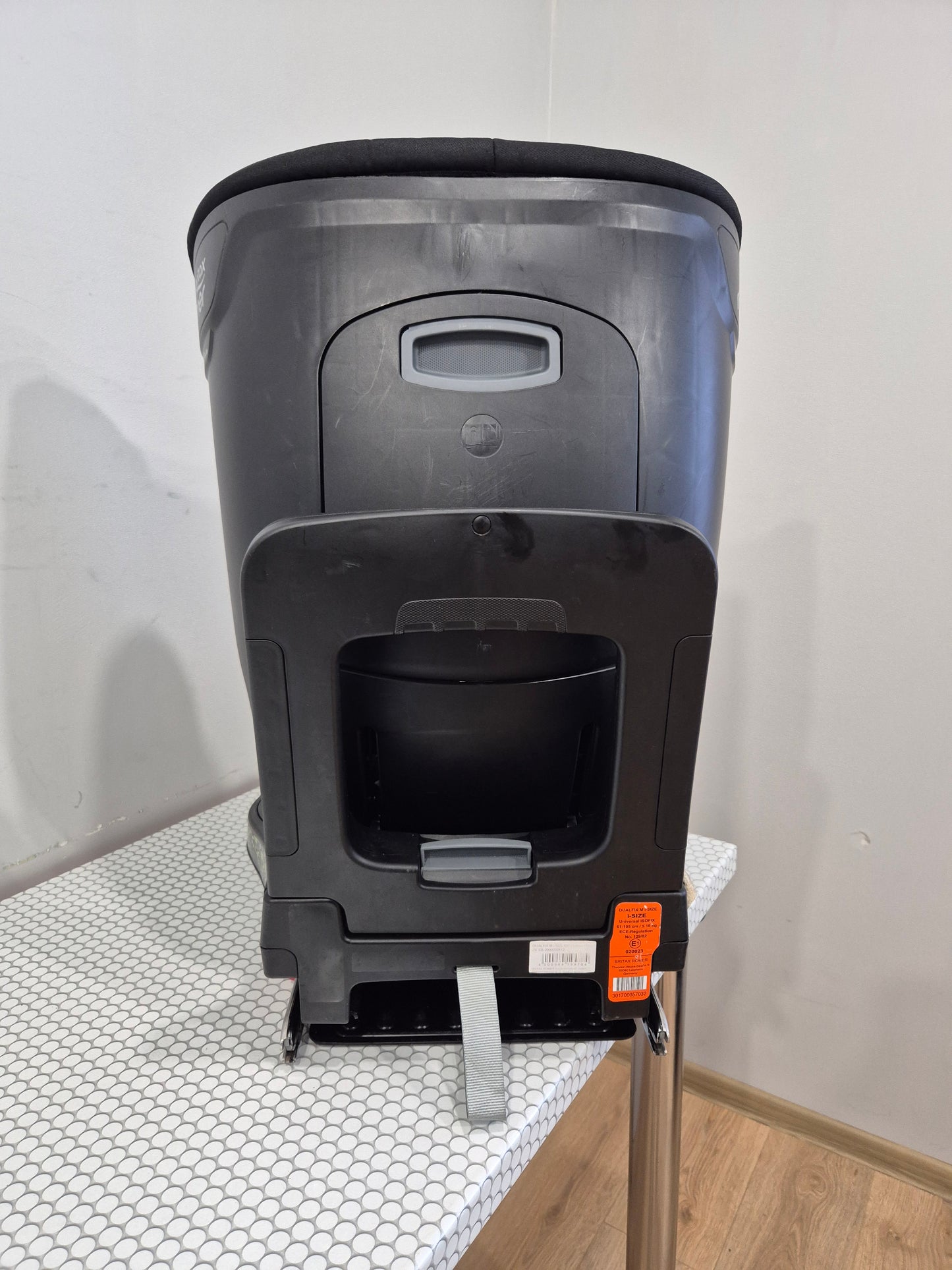 Britax Romer DualFix M i-Size 0-18kg.