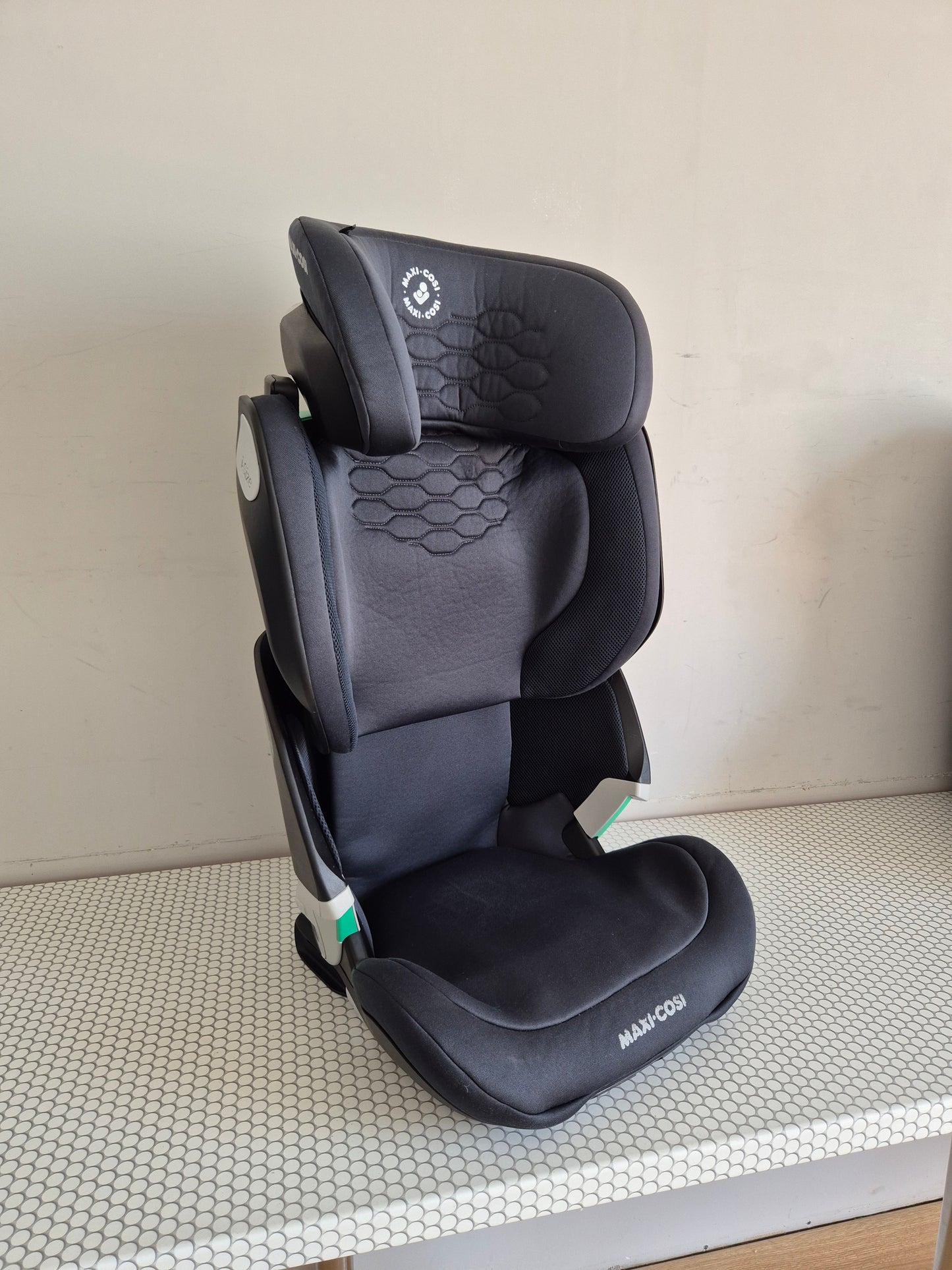 Maxi-Cosi Kore Pro i-Size 15-36kg.