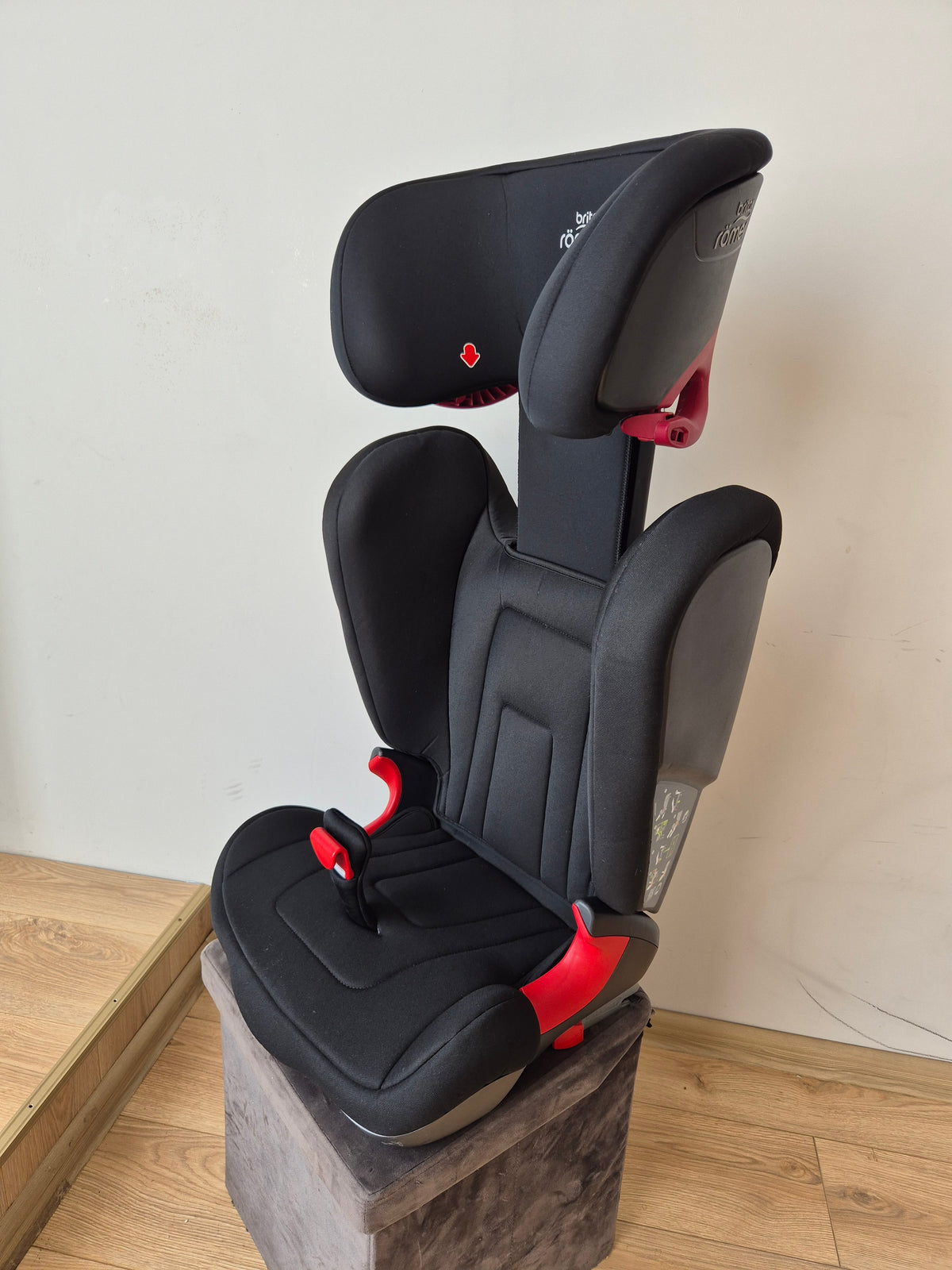 Britax Romer KidFix 2R 15-36kg.
