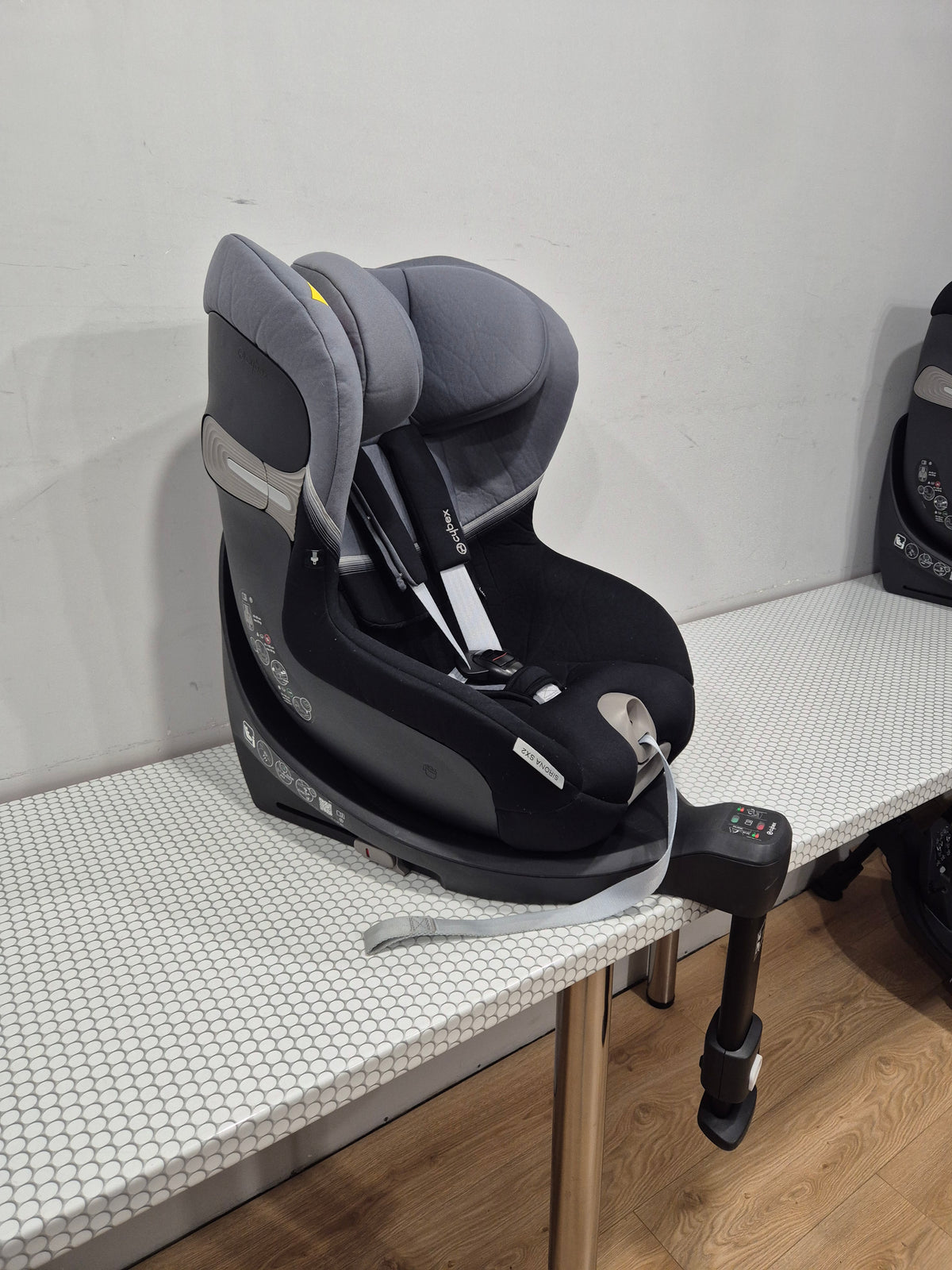 Cybex Sirona SX2 i-Size 0-18kg.