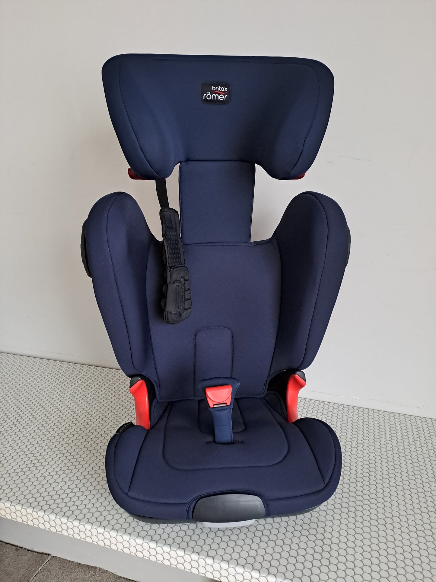 Britax Romer KidFix2 XP Sict 15-36kg