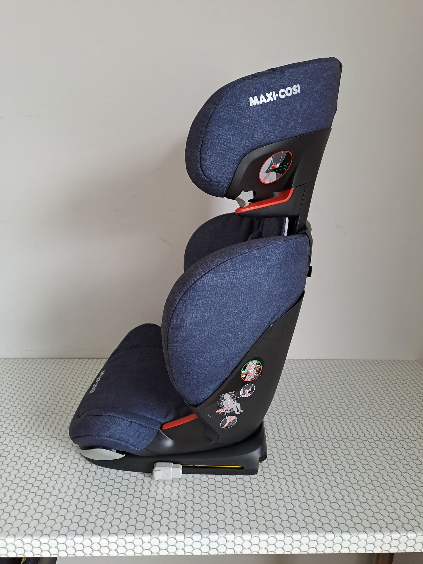 Maxi Cosi RodiFix AirProtect 15-36kg.