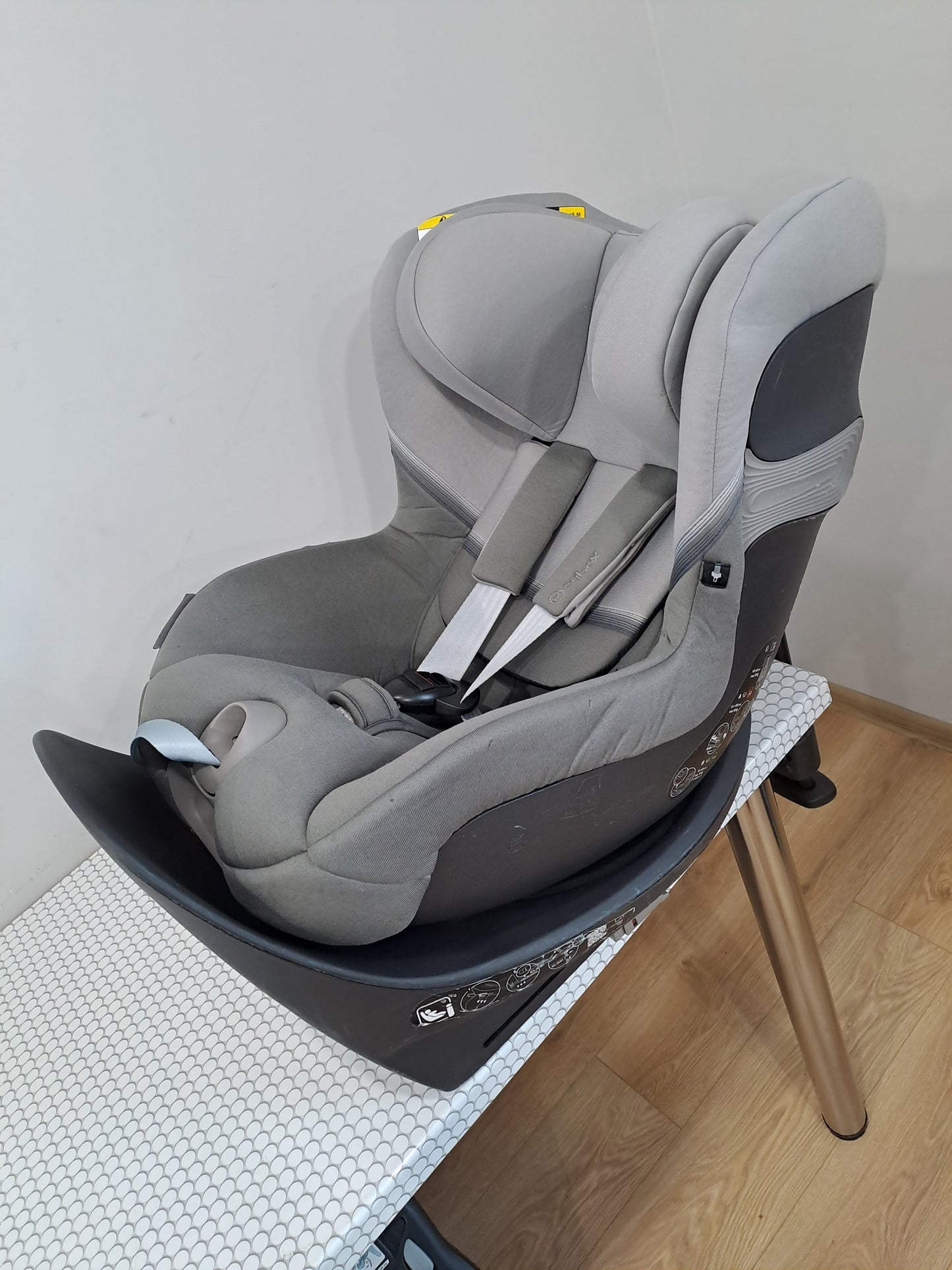 Cybex Sirona S2 i-Size 0-18kg.