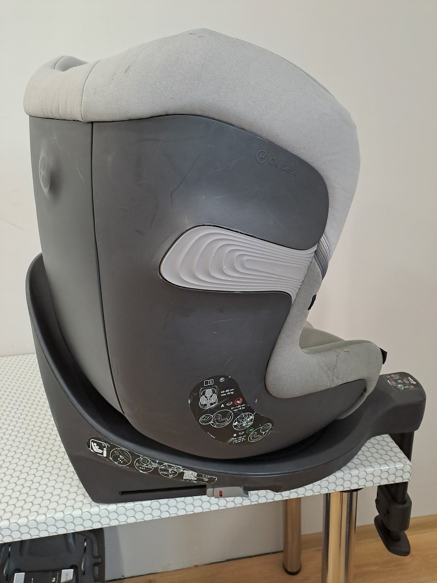 Cybex Sirona S2 i-Size 0-18kg.