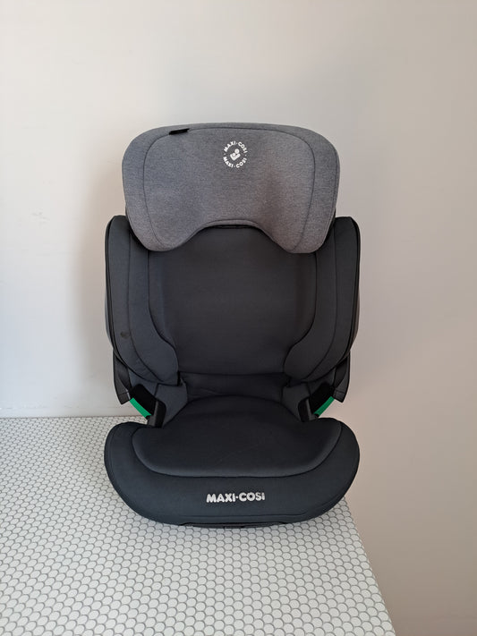 Maxi Cosi Kore i-Size 15-36kg.