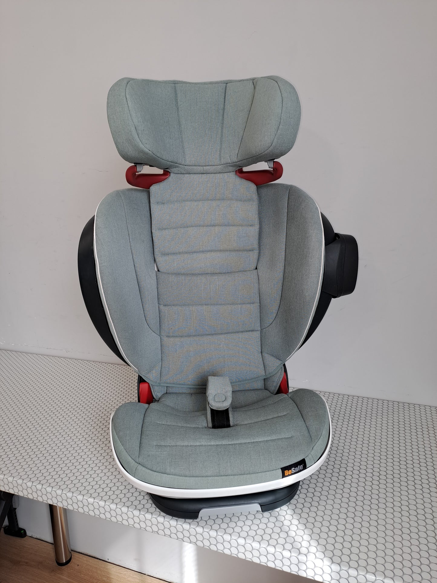 BeSafe iZi Flex Fix i-Size 15-36kg.