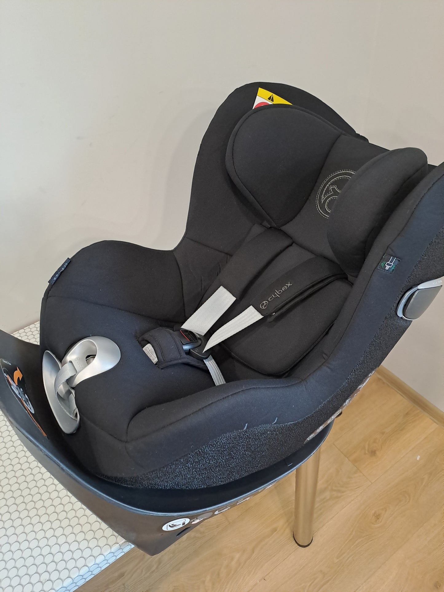 Sirona Z2 i-Size 0-18kg. su Cybex Base Z baze