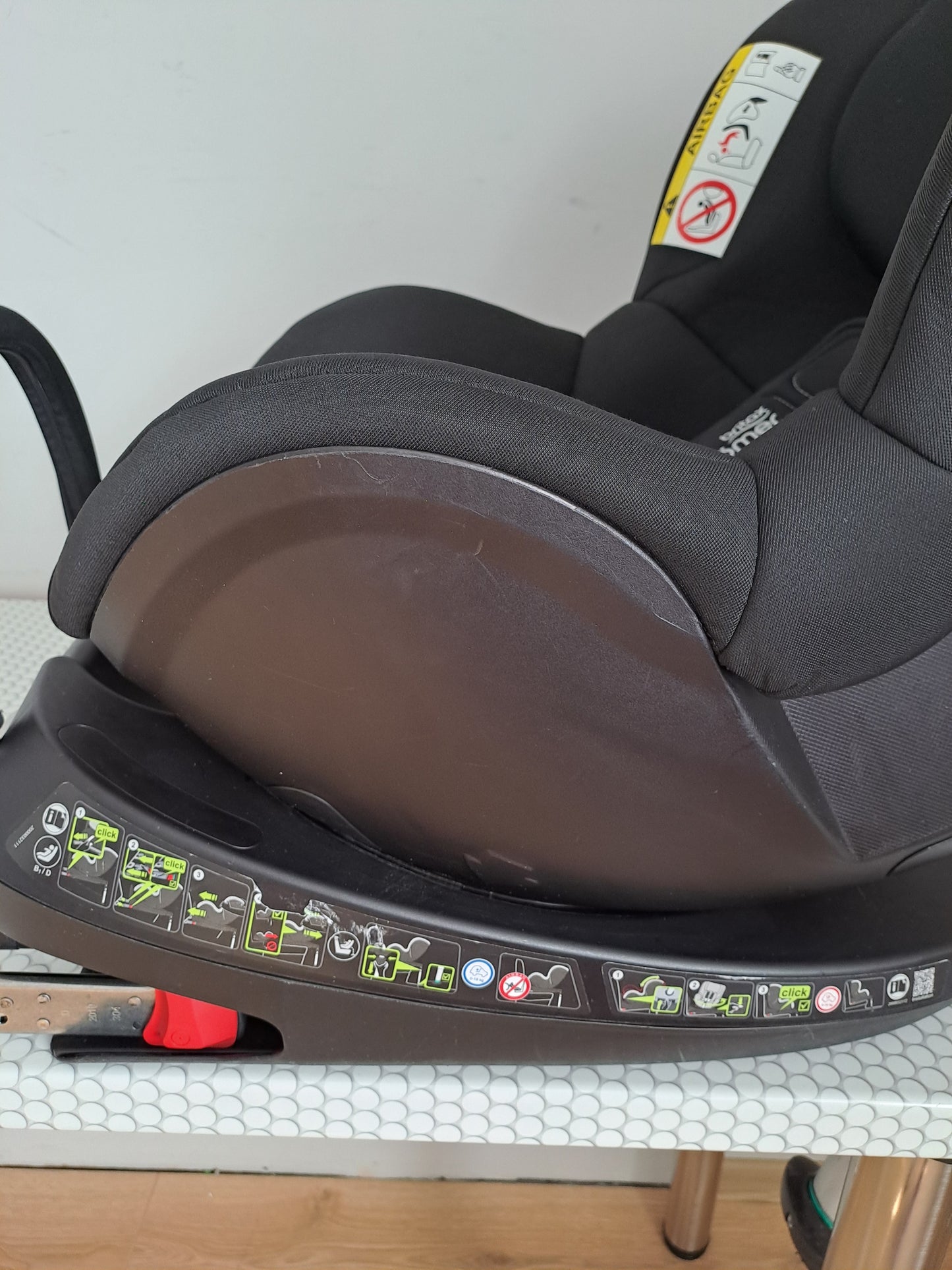 Britax Romer DualFix 2R 0-18kg.
