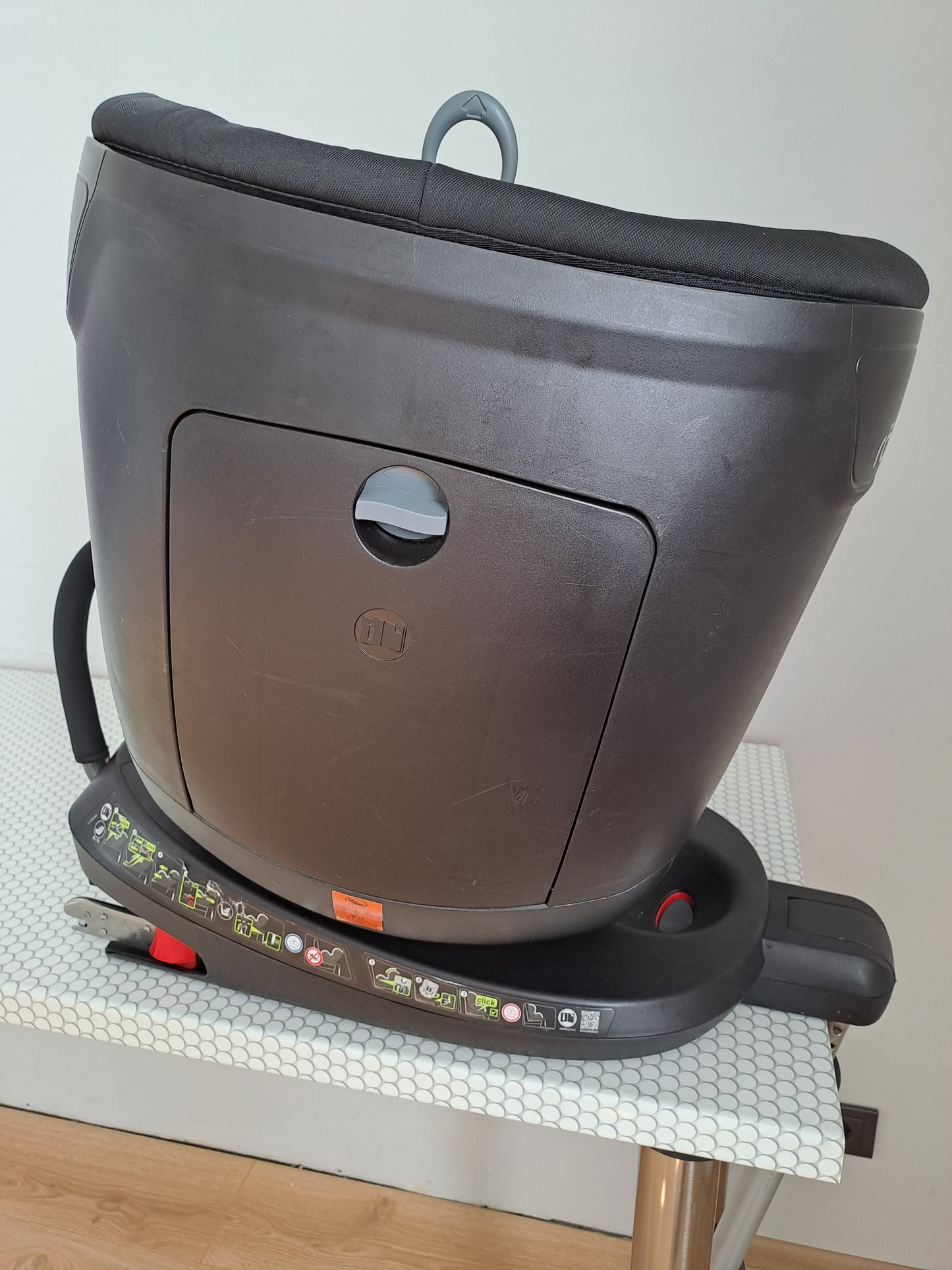 Britax Romer DualFix 2R 0-18kg.