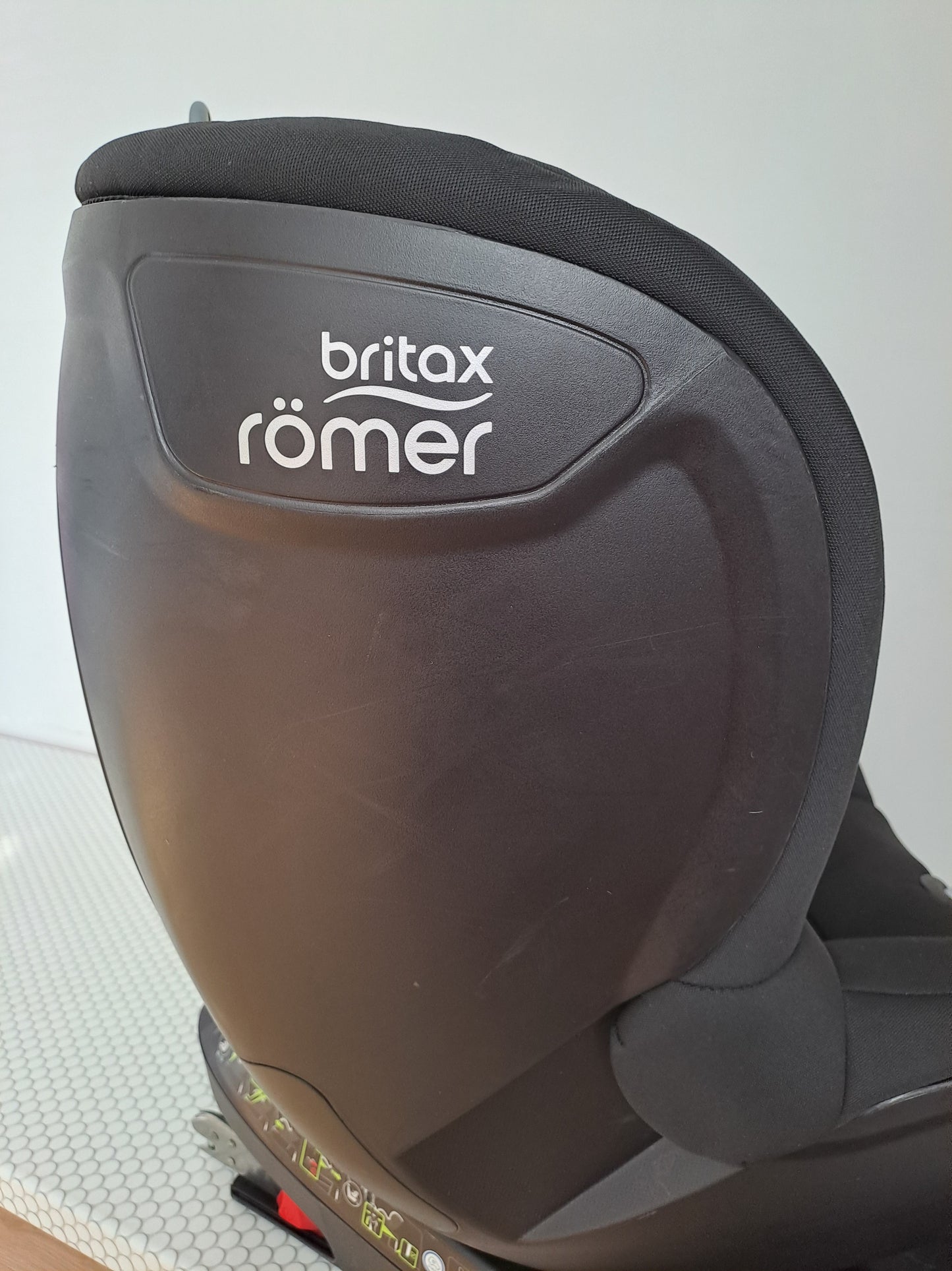 Britax Romer DualFix 2R 0-18kg.