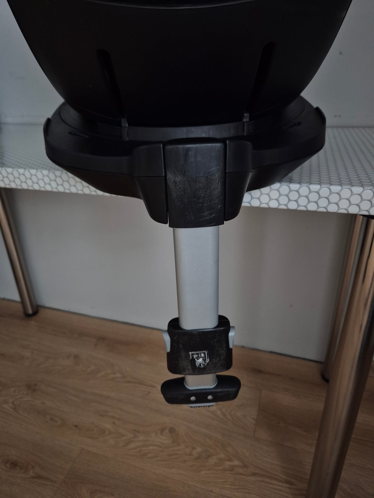 Britax Romer SwingFix M i-Size 0-18kg.