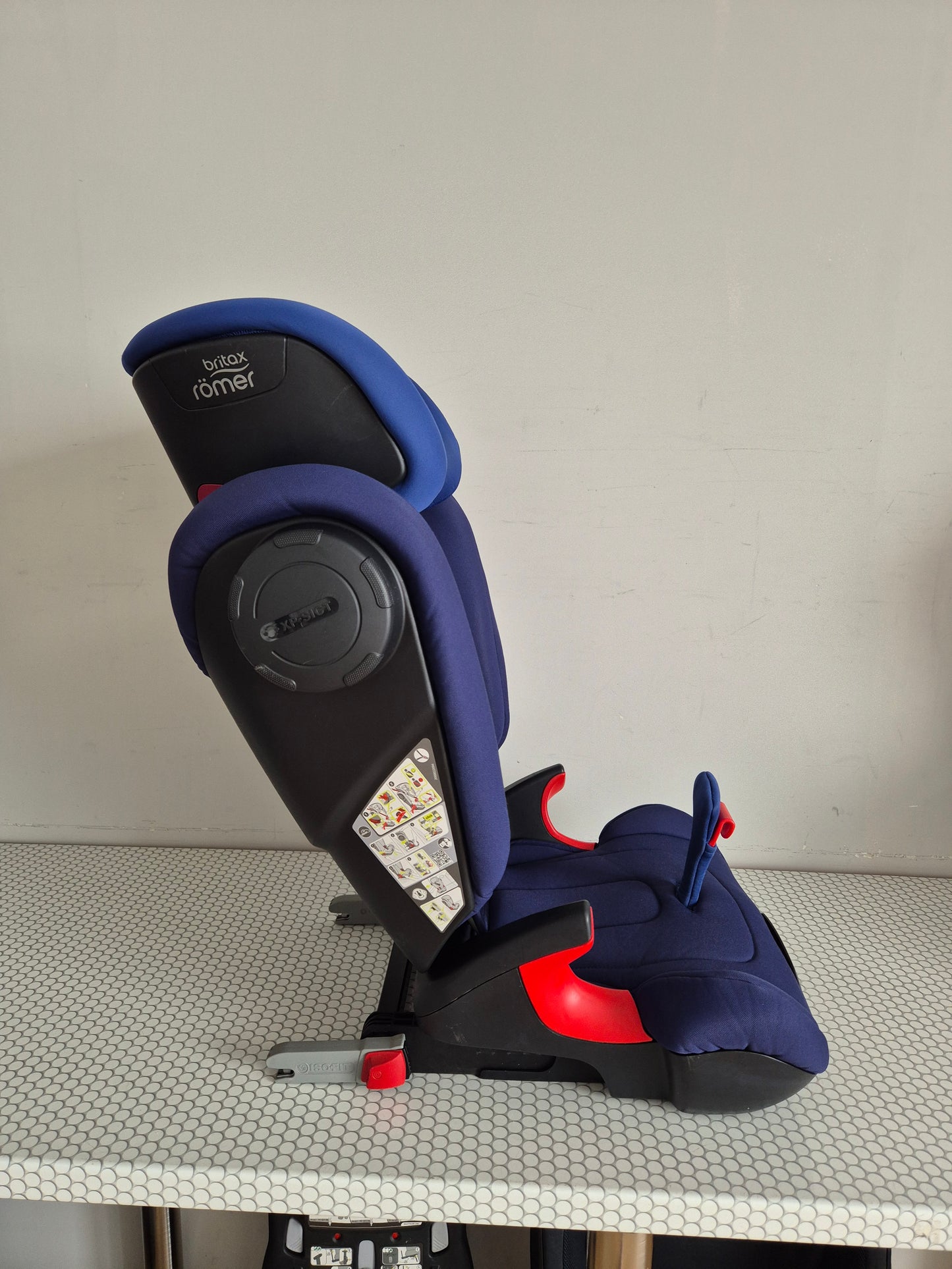 Britax Romer KidFix2 XP Sict 15-36kg.