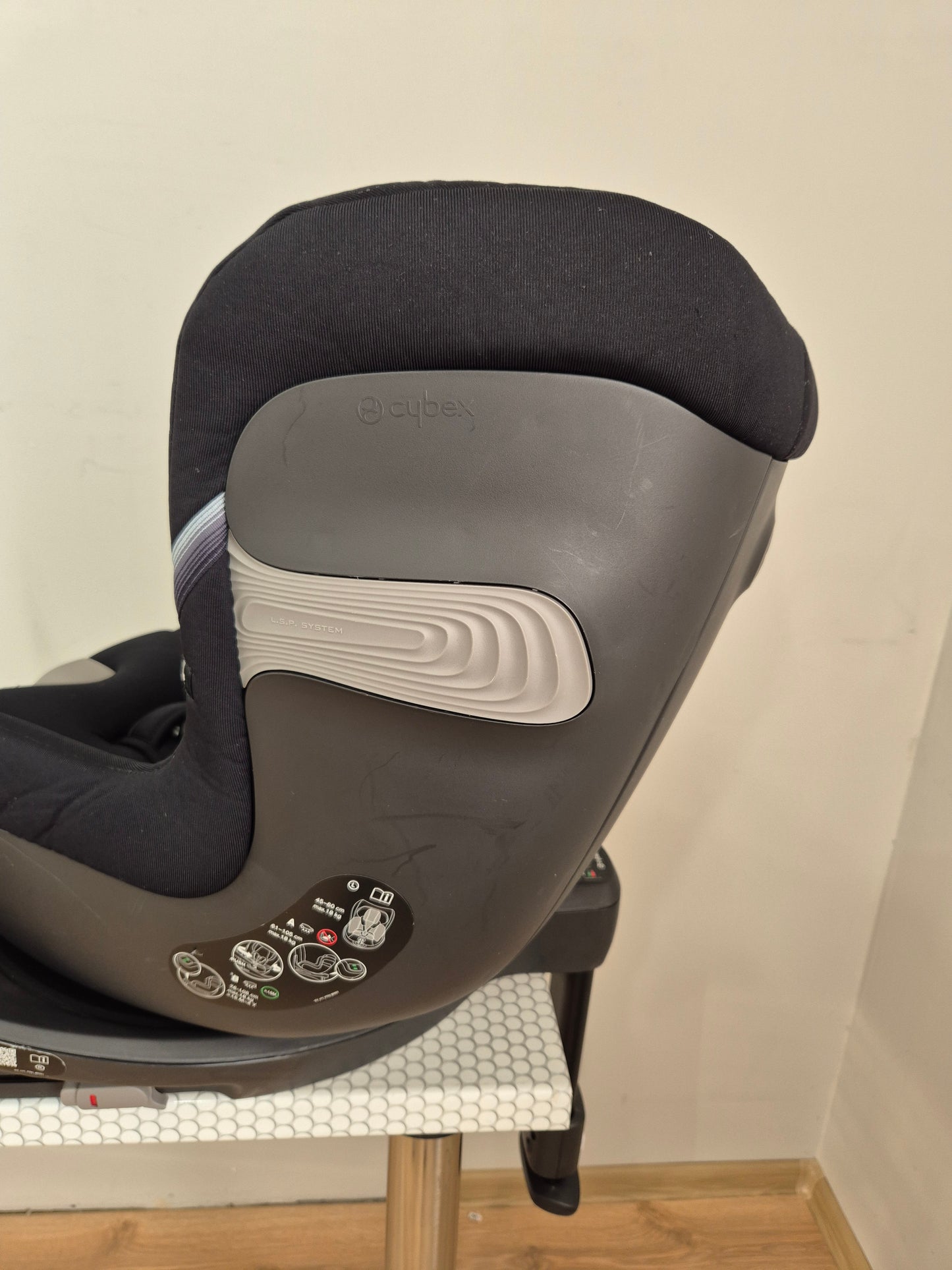 Cybex Sirona S2 i-Size 0-18kg.