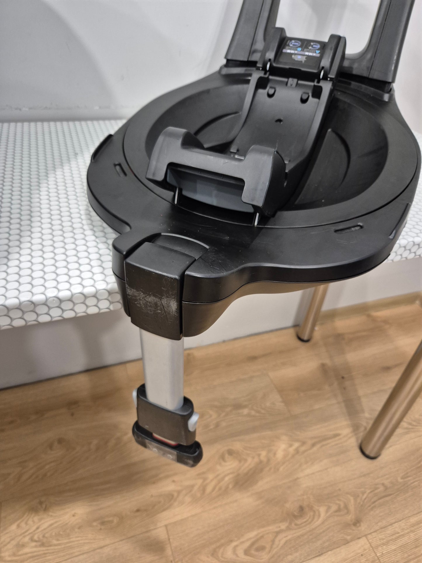 Britax DualFix3 i-Size su Flex Base IsoFix baze.
