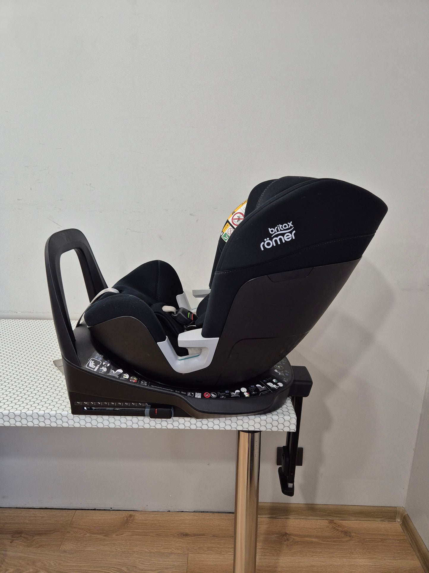 Britax Swivel 40-125cm.