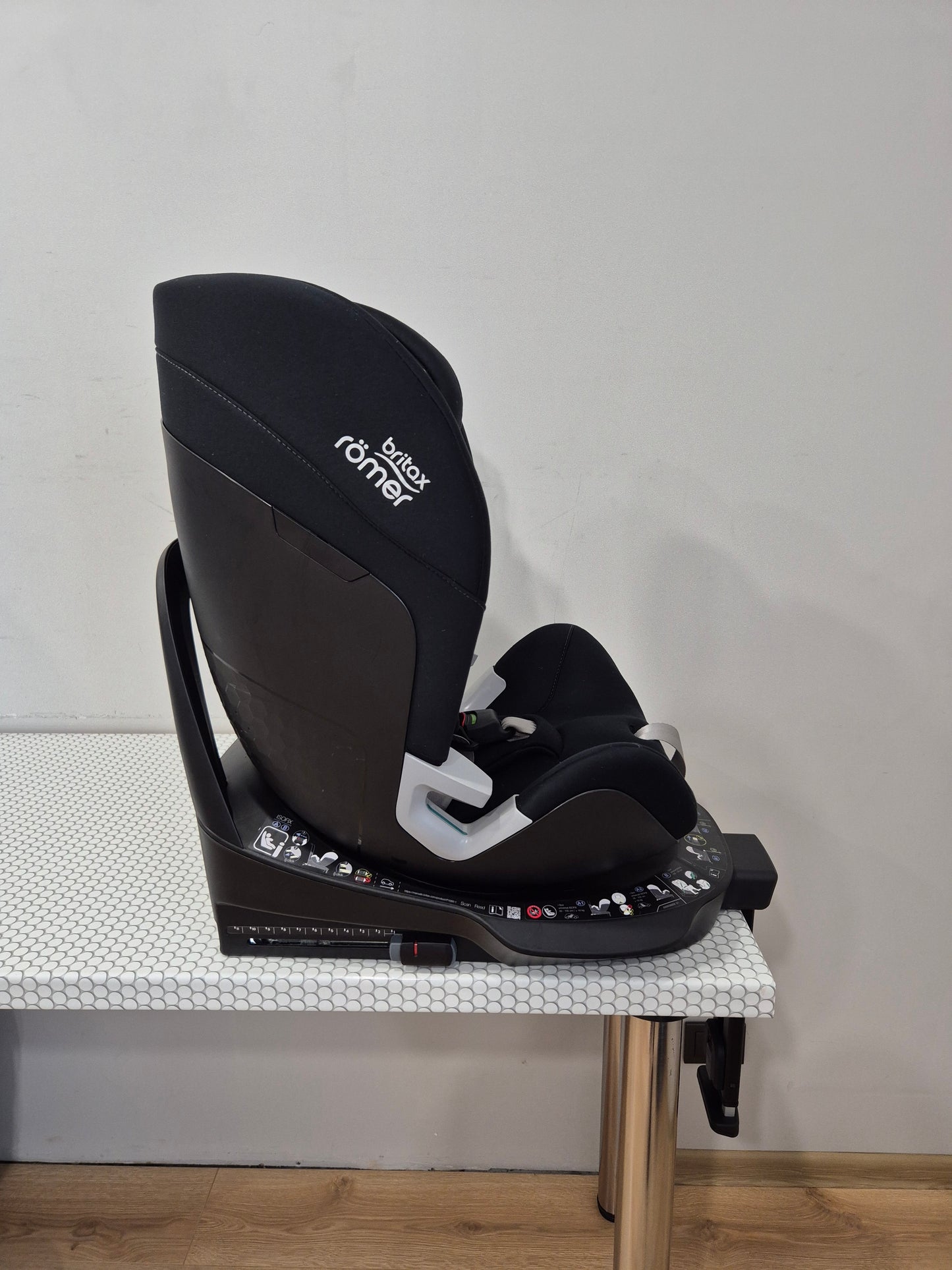 Britax Swivel 40-125cm.