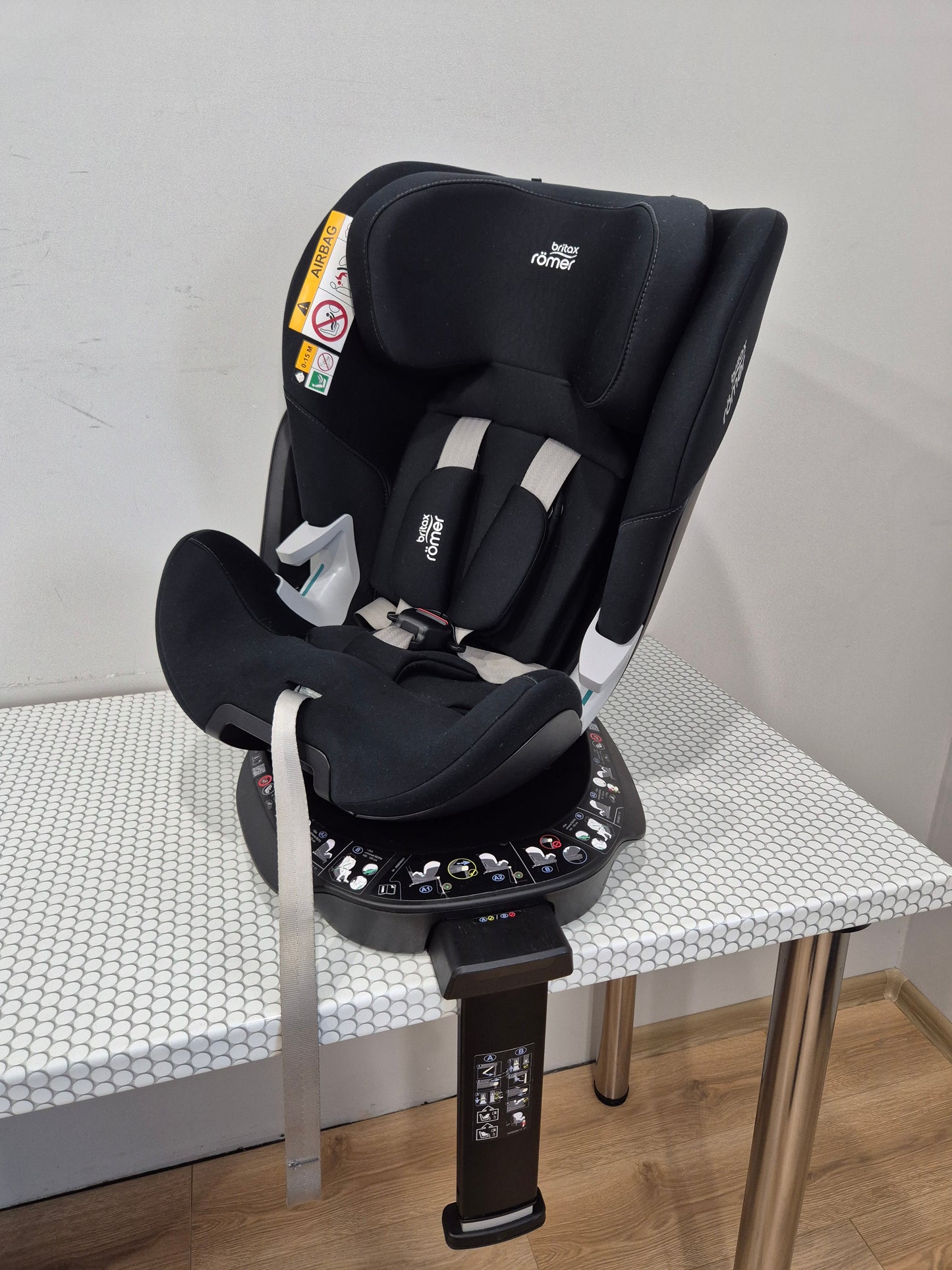 Britax Swivel 40-125cm.