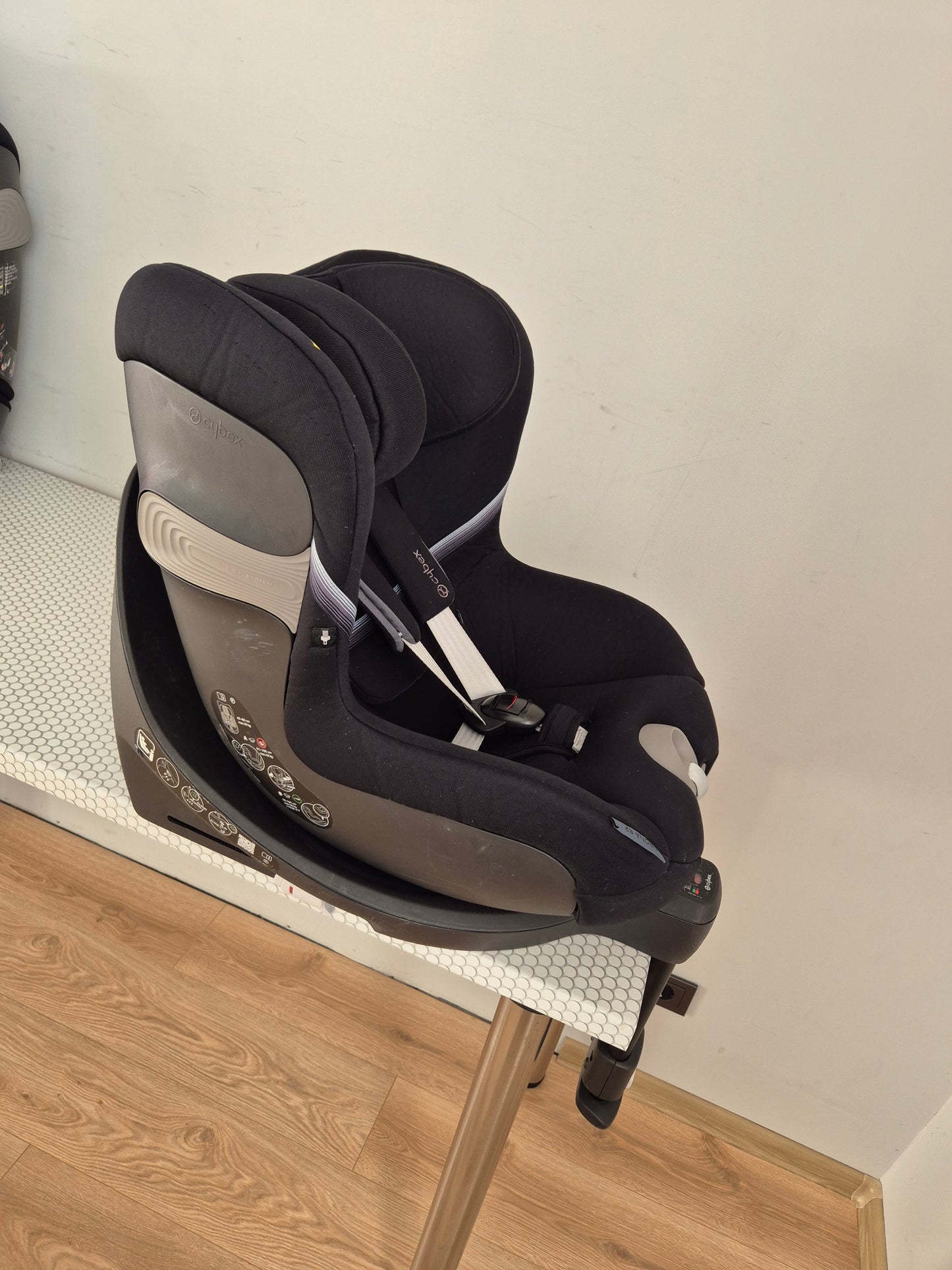 Cybex Sirona S2 i-Size 0-18kg.