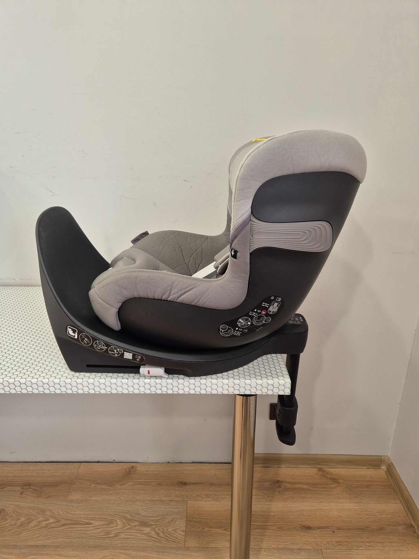 Cybex Sirona S2 i-Size 0-18kg.