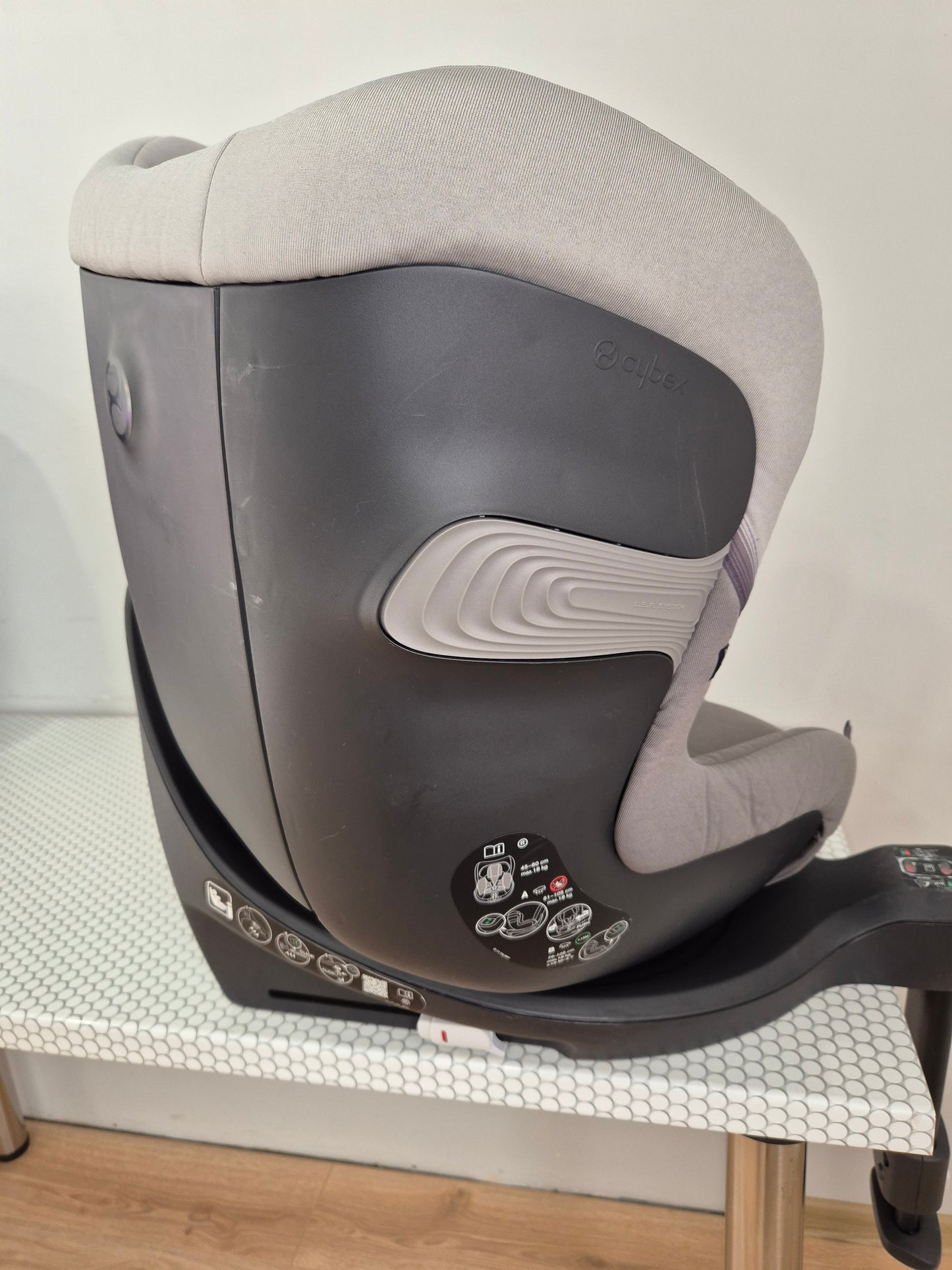 Cybex Sirona S2 i-Size 0-18kg.