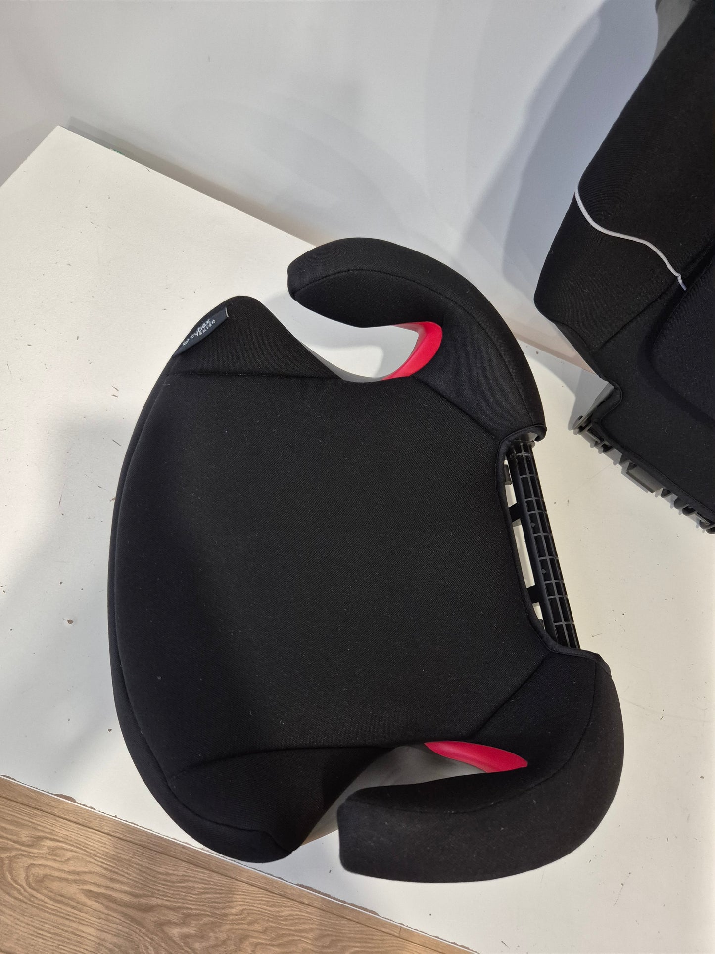 Cybex Solution M-Fix 15-36kg.