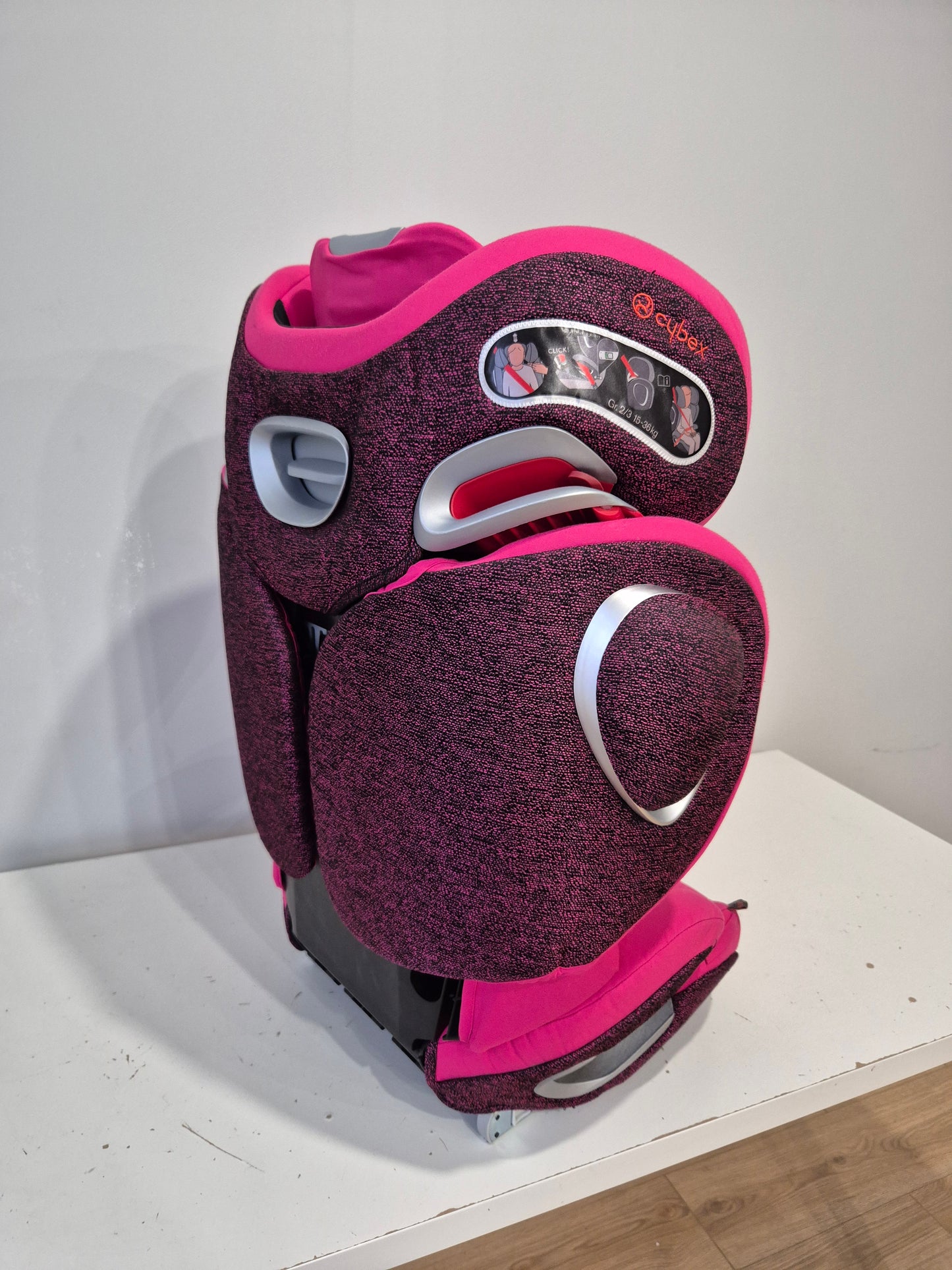 Cybex Solution Z-Fix 15-36kg.