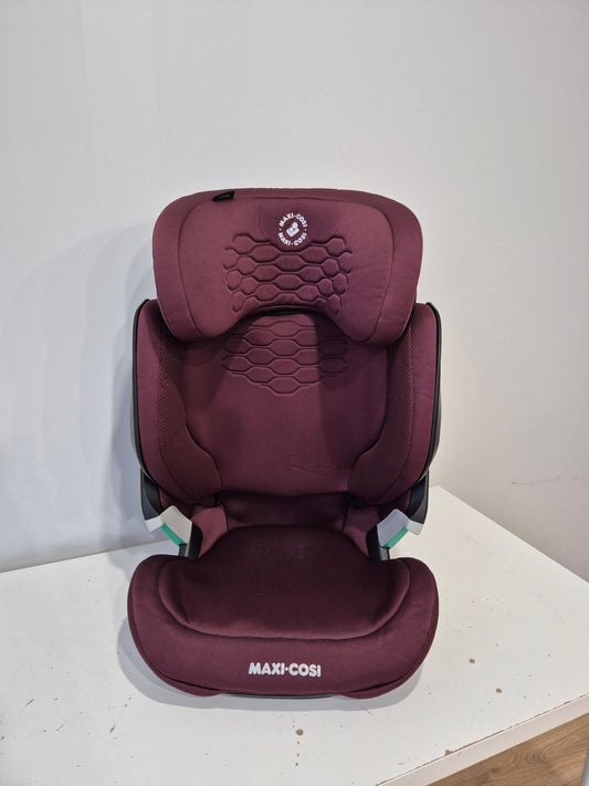 Maxi-Cosi Kore Pro i-Size 15-36kg.