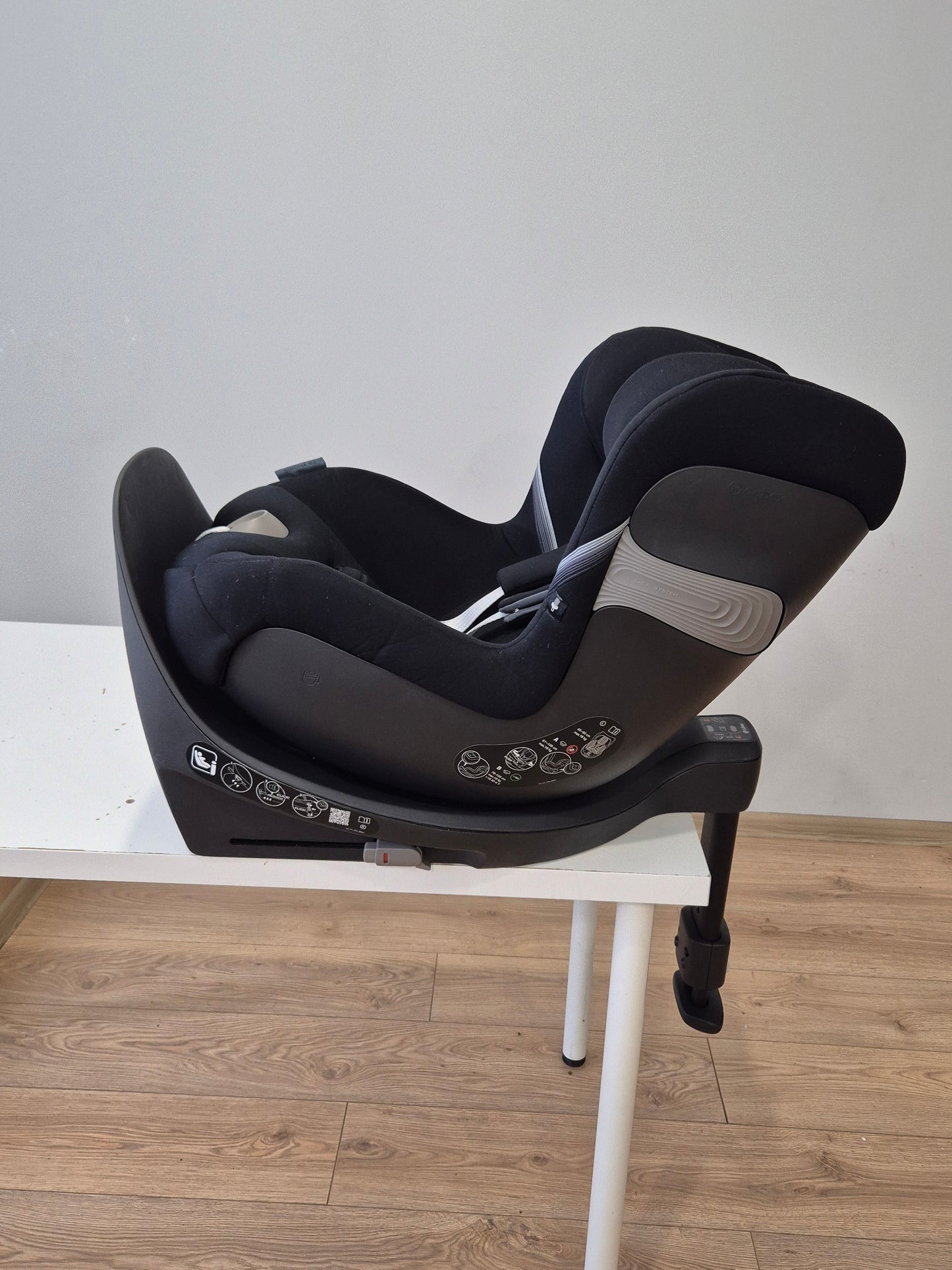 Cybex Sirona S2 i-Size 0-18kg.