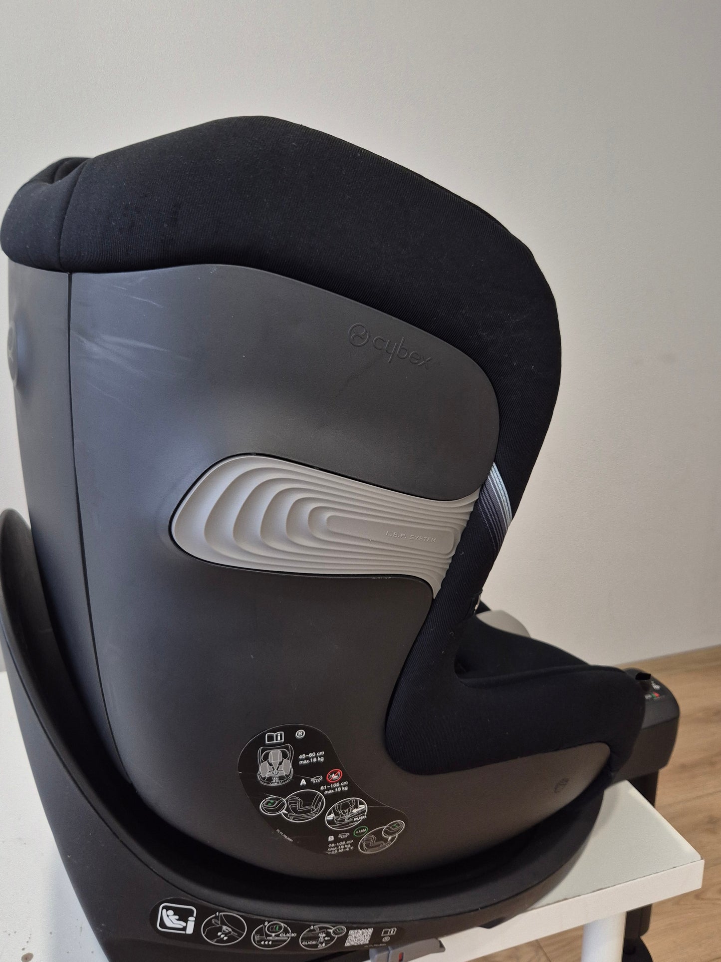 Cybex Sirona S2 i-Size 0-18kg.
