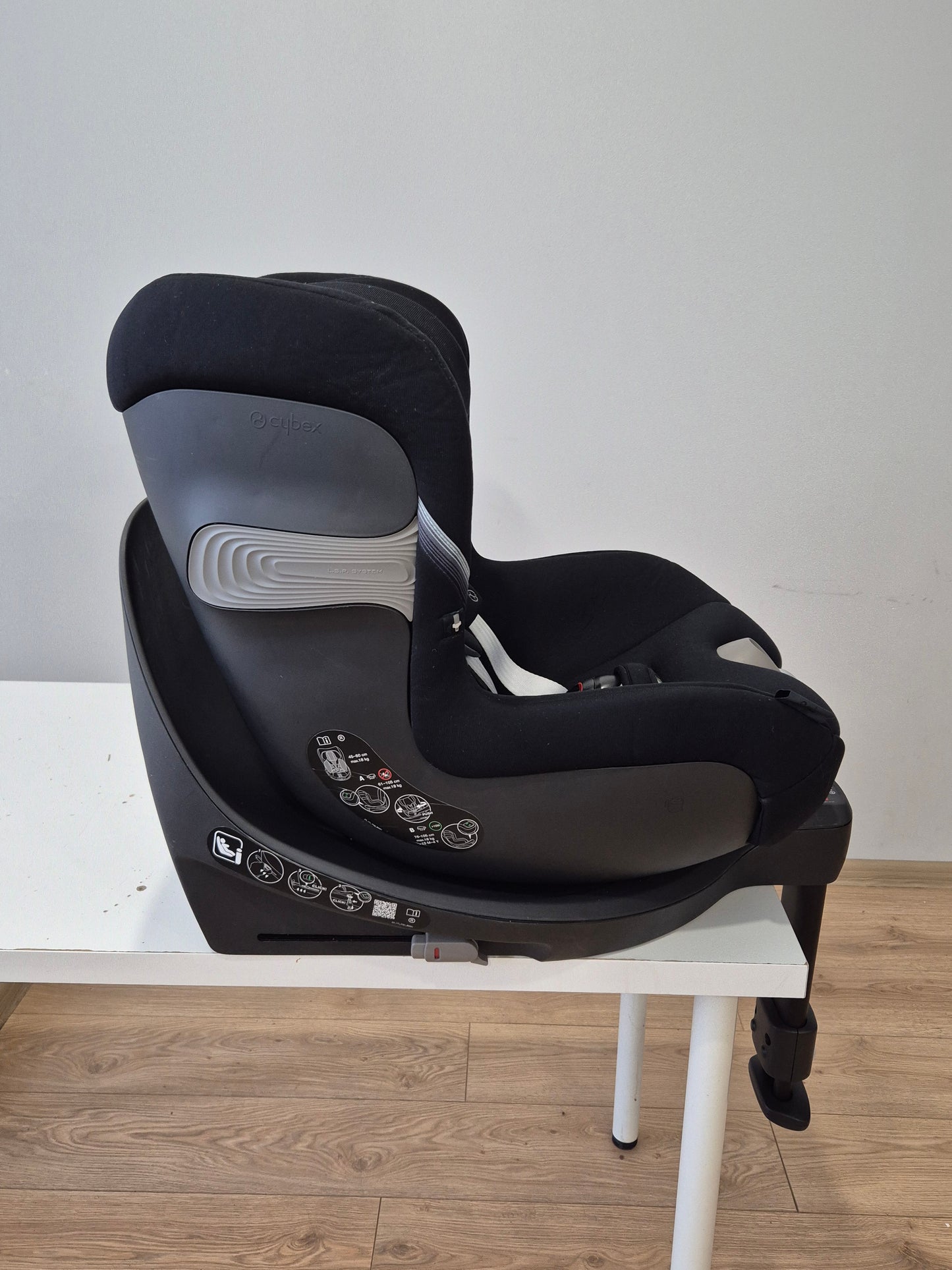 Cybex Sirona S2 i-Size 0-18kg.