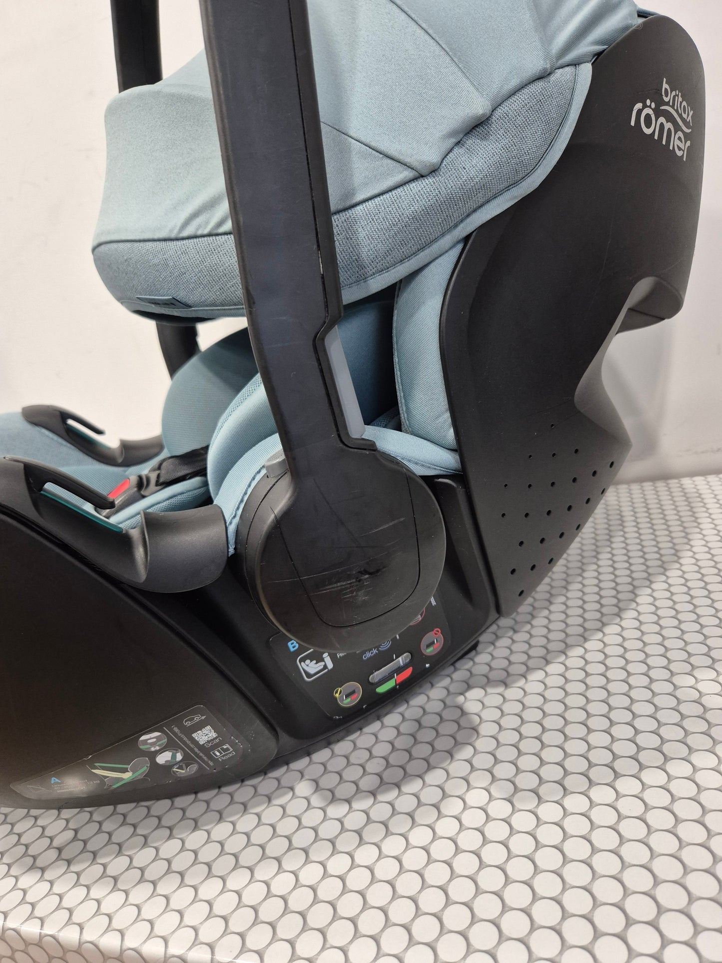 Baby-Safe Pro 0-13kg. ir Vario Base 5Z bazė