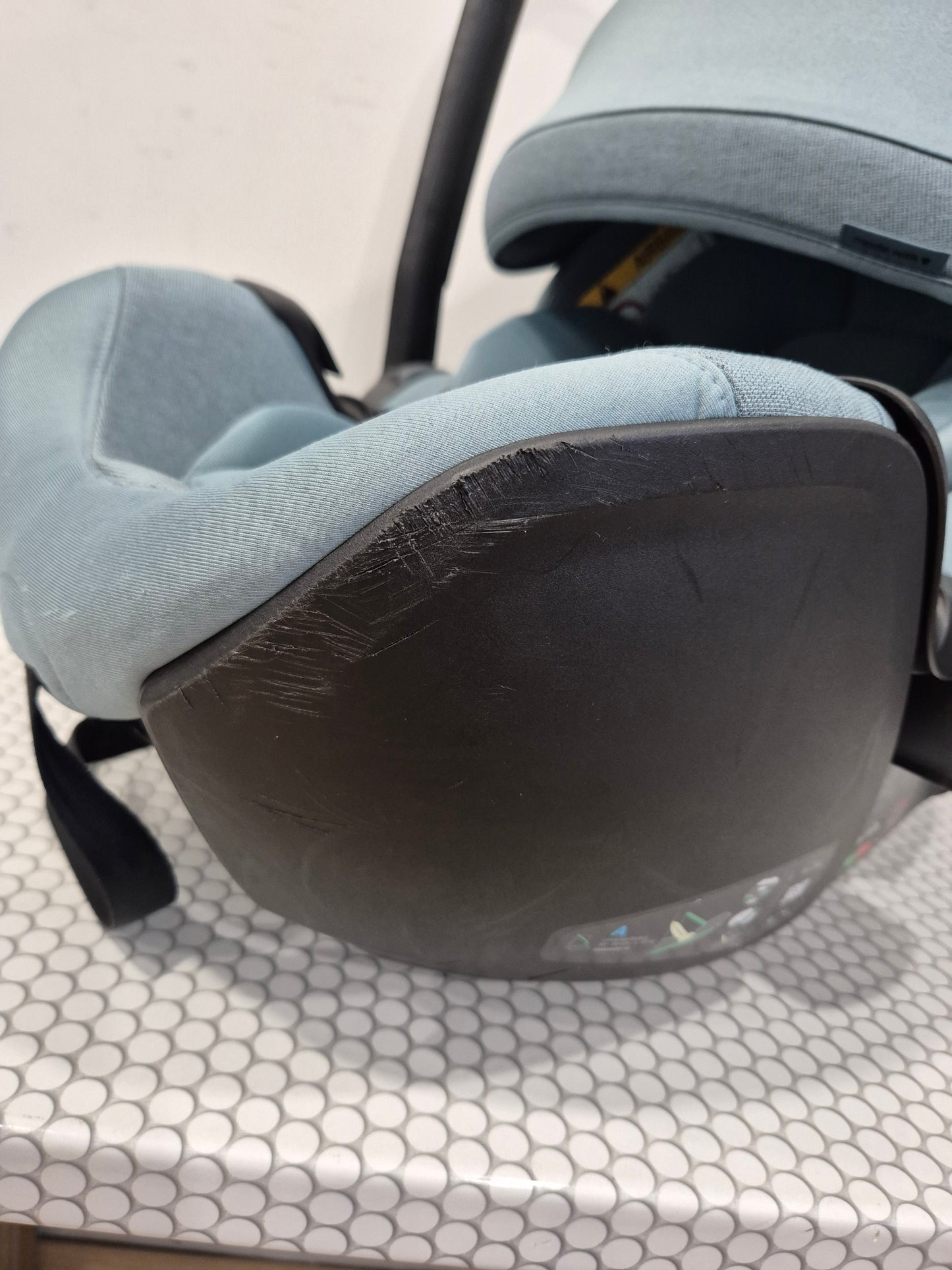 Baby-Safe Pro 0-13kg. ir Vario Base 5Z bazė