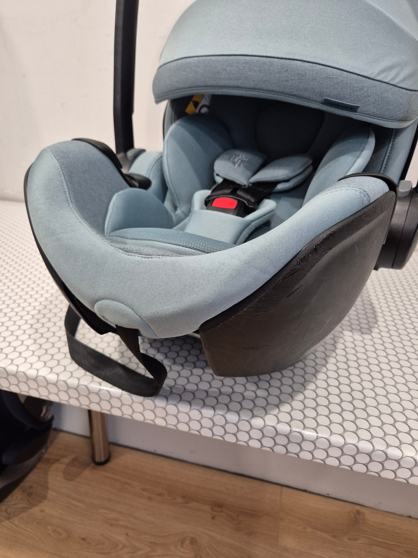 Baby-Safe Pro 0-13kg. ir Vario Base 5Z bazė