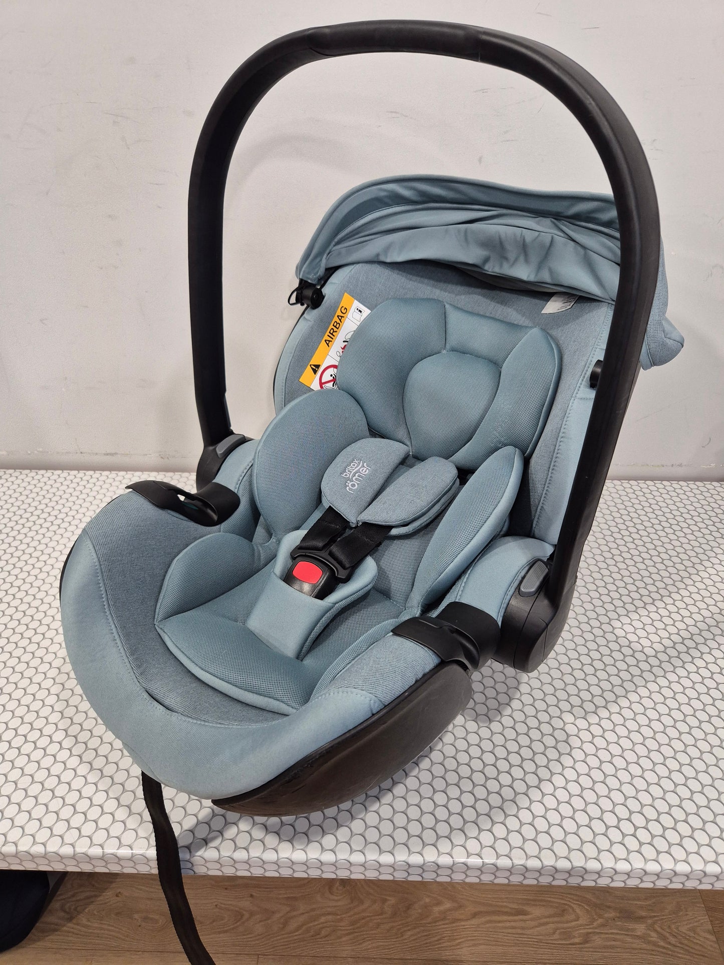Baby-Safe Pro 0-13kg. ir Vario Base 5Z bazė