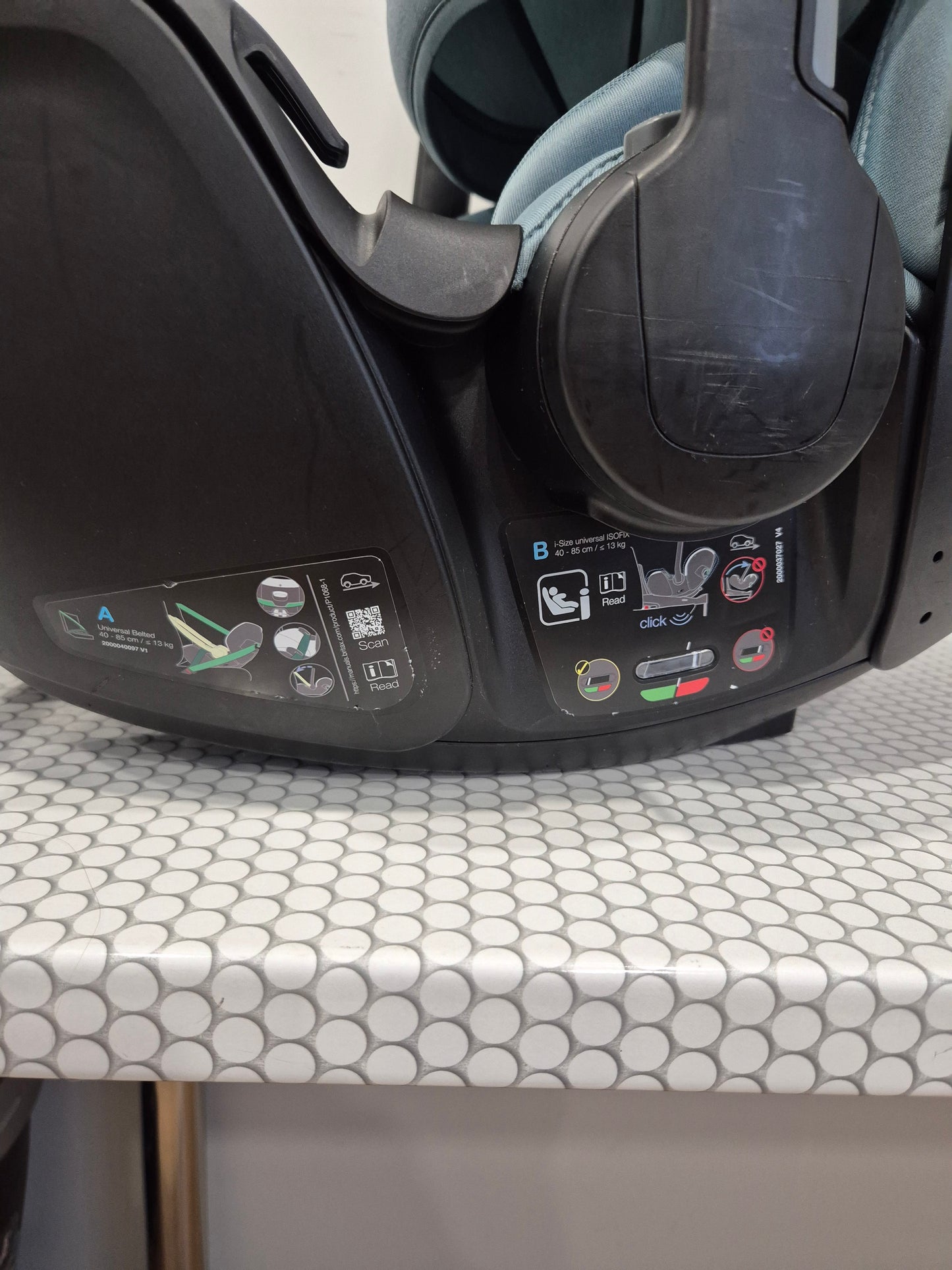 Baby-Safe Pro 0-13kg. ir Vario Base 5Z bazė