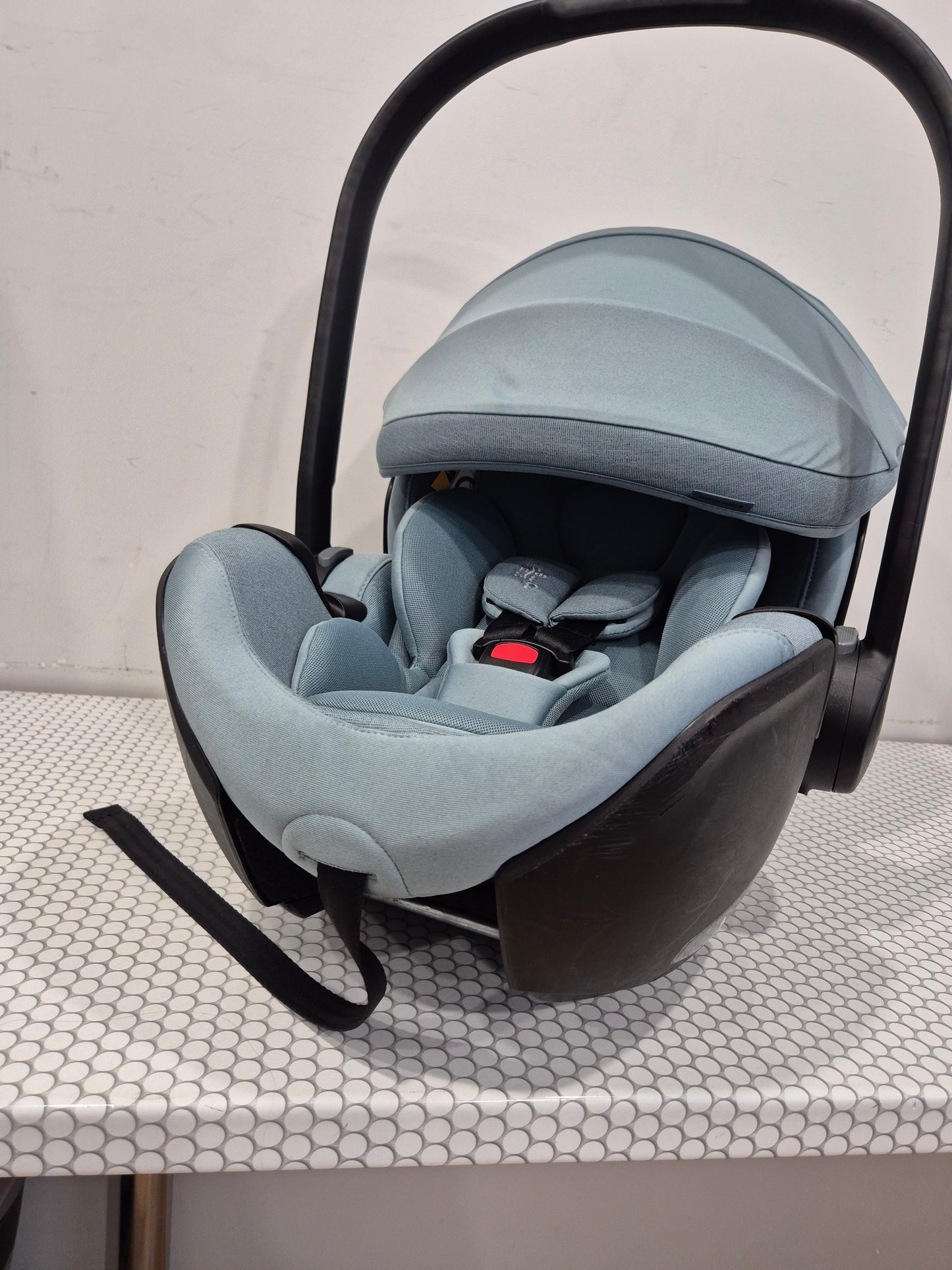 Baby-Safe Pro 0-13kg. ir Vario Base 5Z bazė