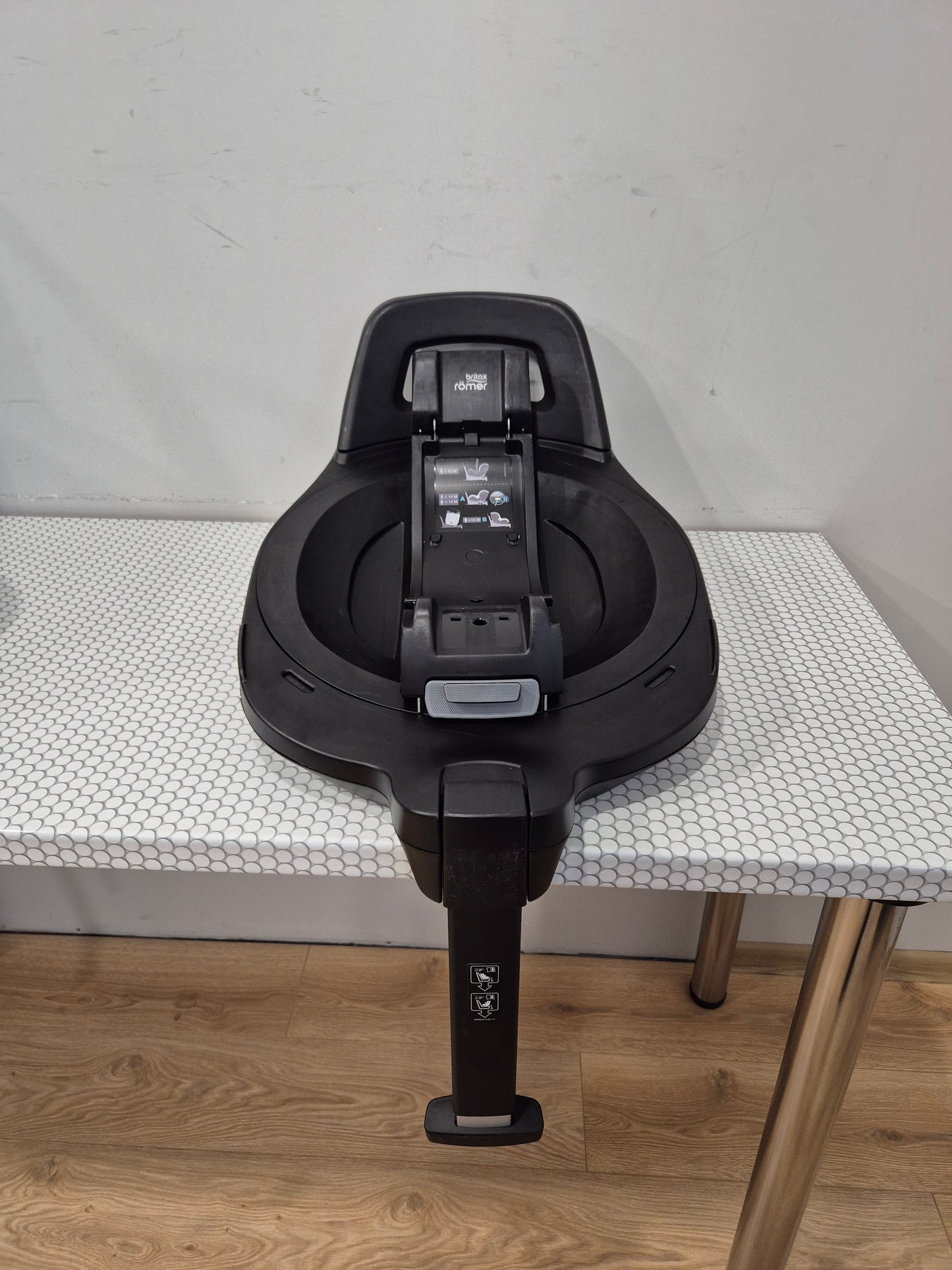 Baby-Safe Pro 0-13kg. ir Vario Base 5Z bazė