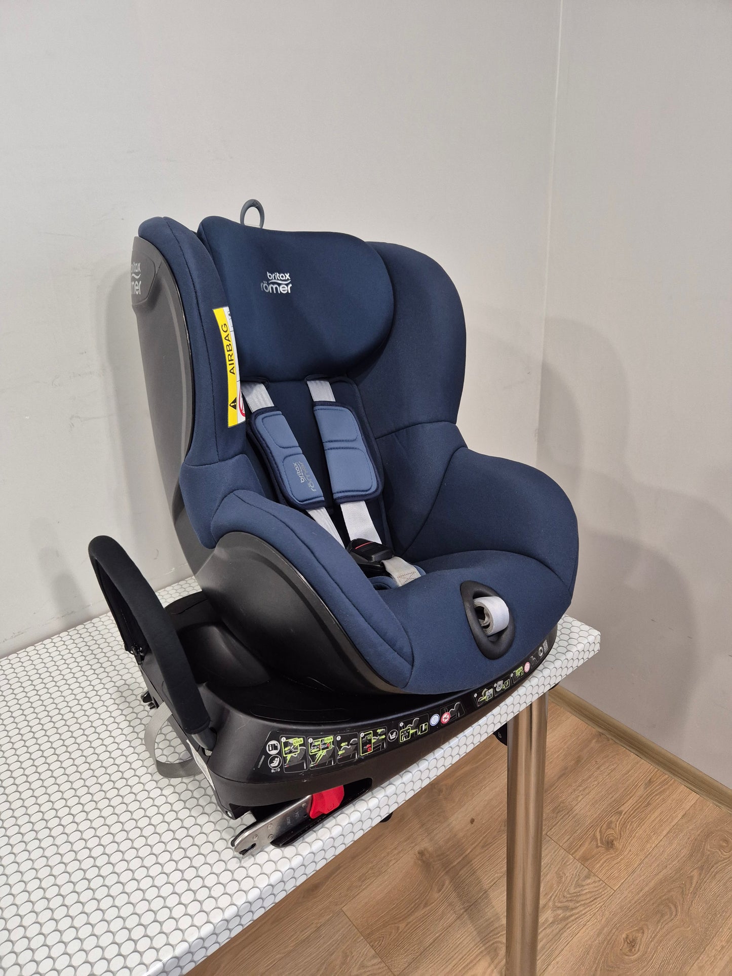 Britax Romer DualFix 2R 0-18kg.