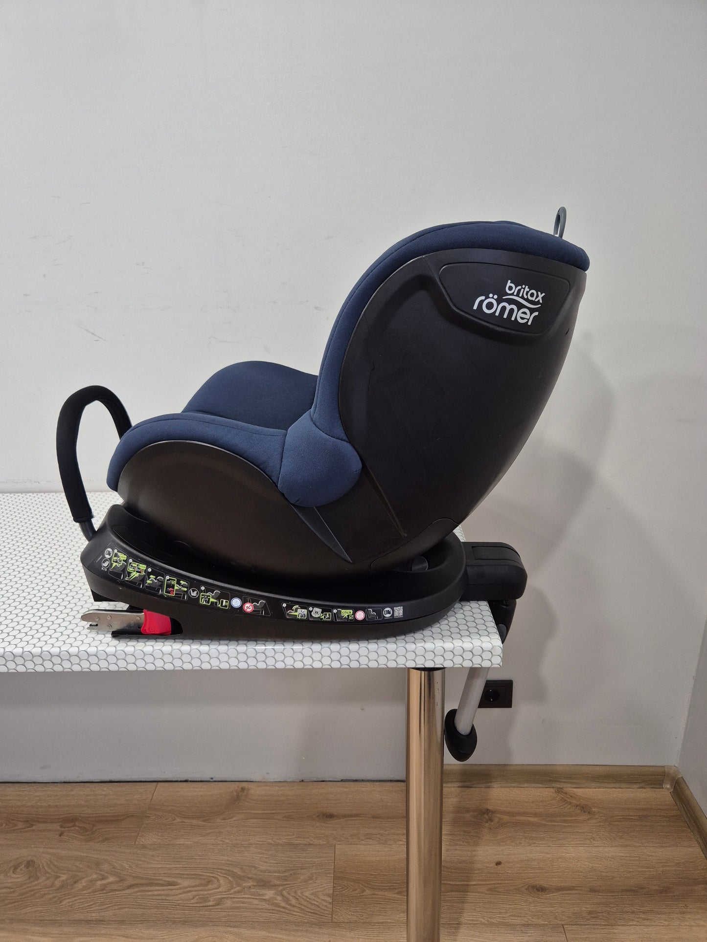 Britax Romer DualFix 2R 0-18kg.