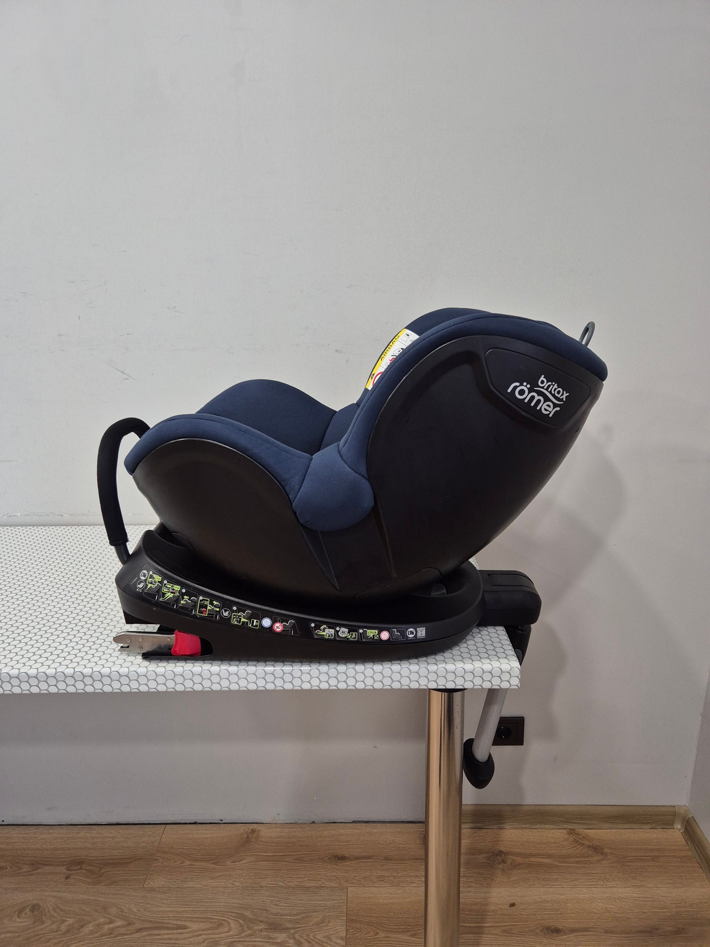 Britax Romer DualFix 2R 0-18kg.