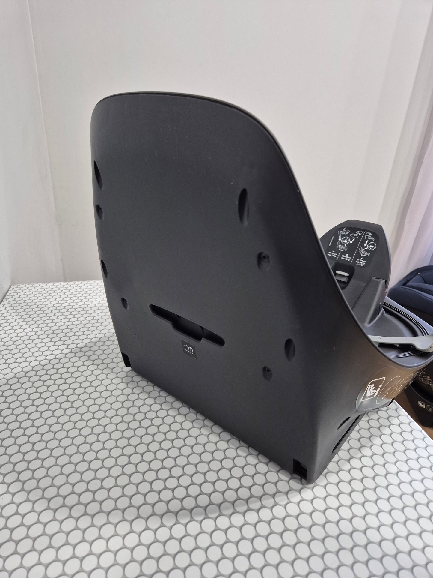 Cybex Cloud T i-Size 0-13kg. su Base T baze