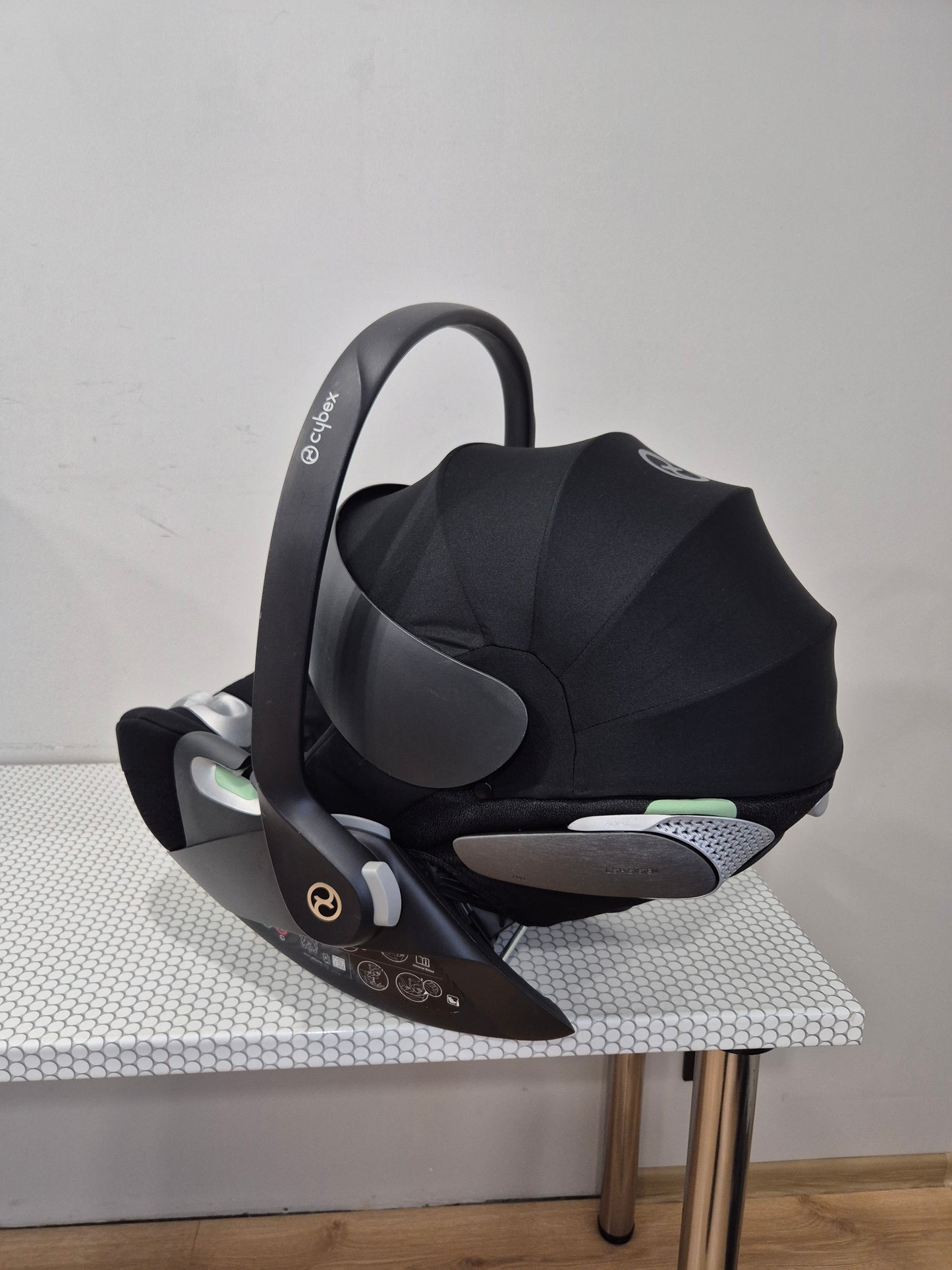 Cybex Cloud T i-Size 0-13kg.