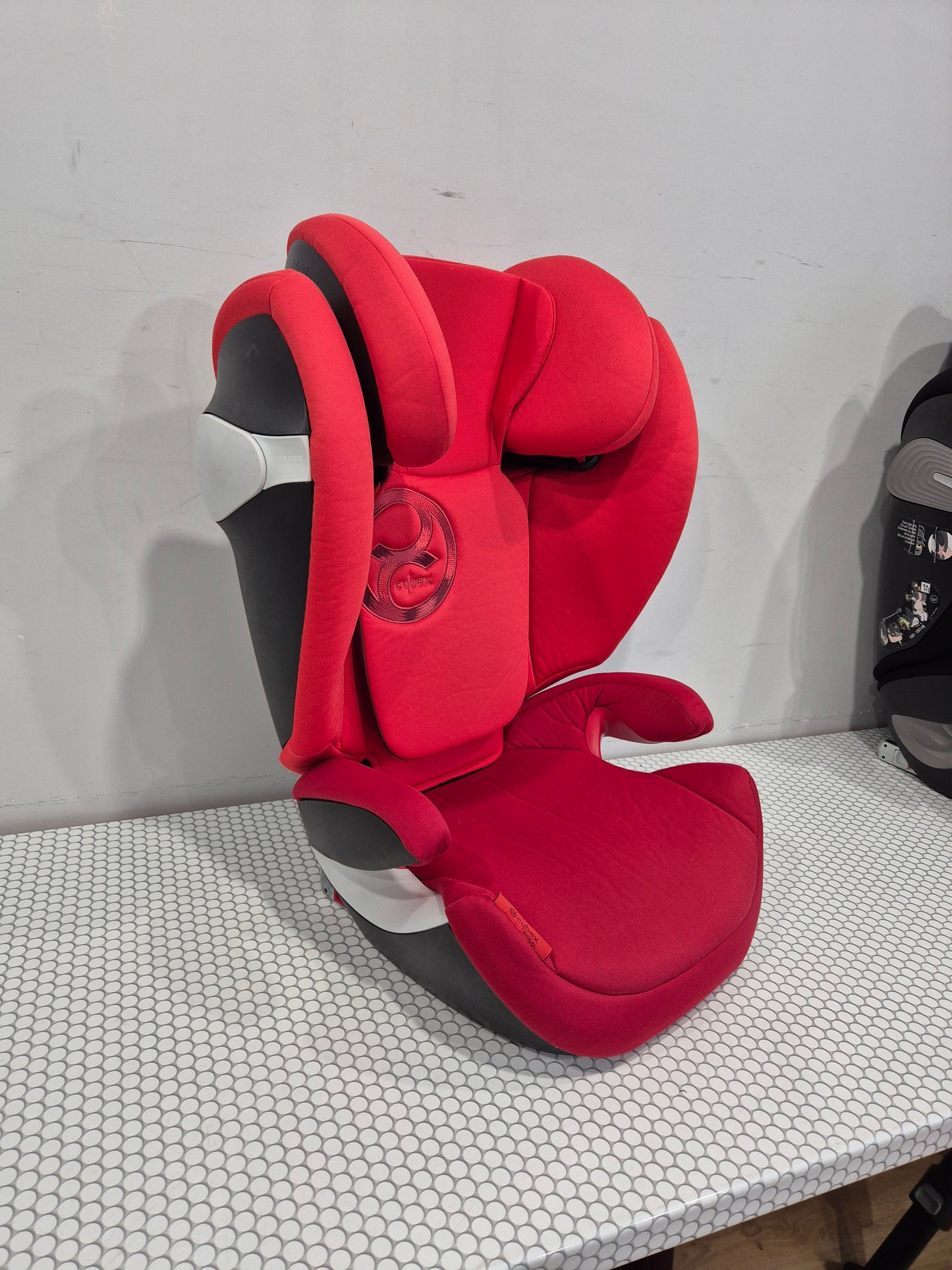 Cybex Solution M-Fix 15-36kg.