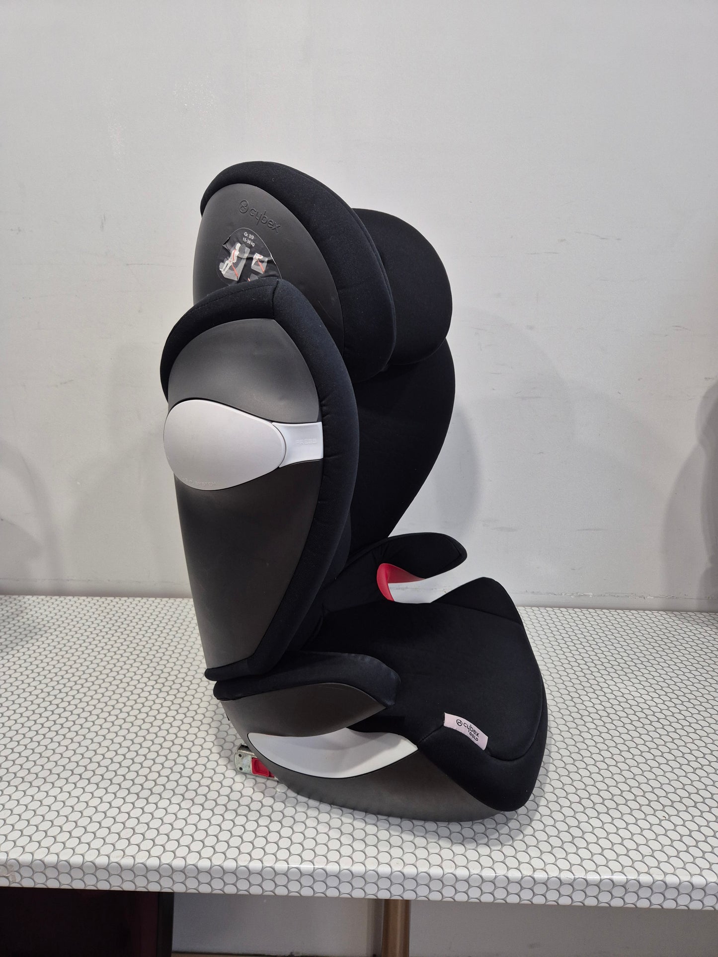 Cybex Solution M-Fix 15-36kg.