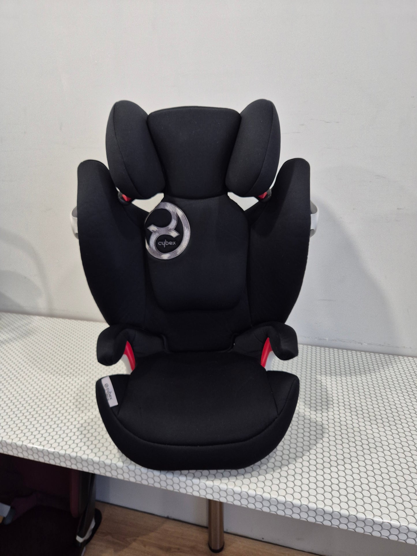 Cybex Solution M-Fix 15-36kg.