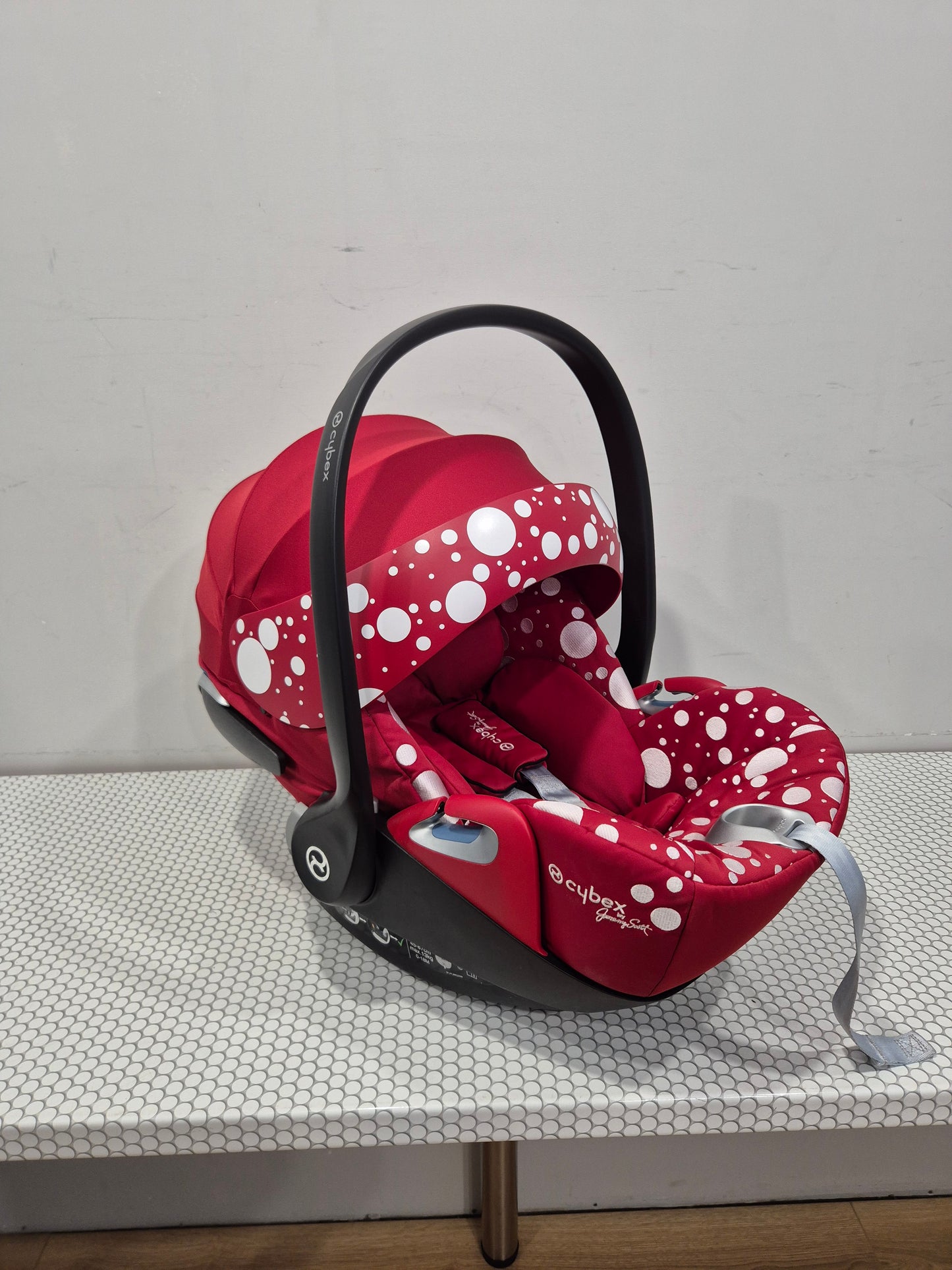 Cybex Cloud Z i-Size 0-13kg. kėdutė ir Base Z bazė.