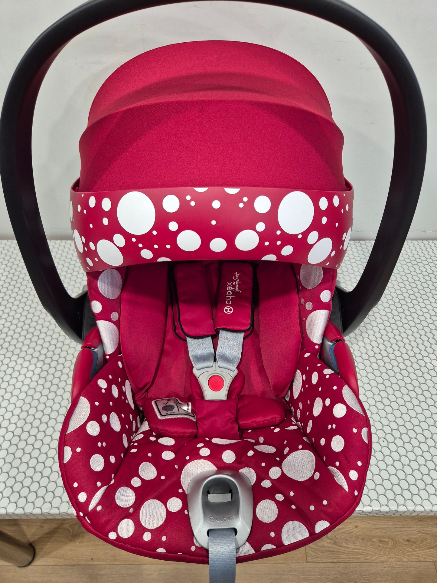 Cybex Cloud Z i-Size 0-13kg. kėdutė ir Base Z bazė.